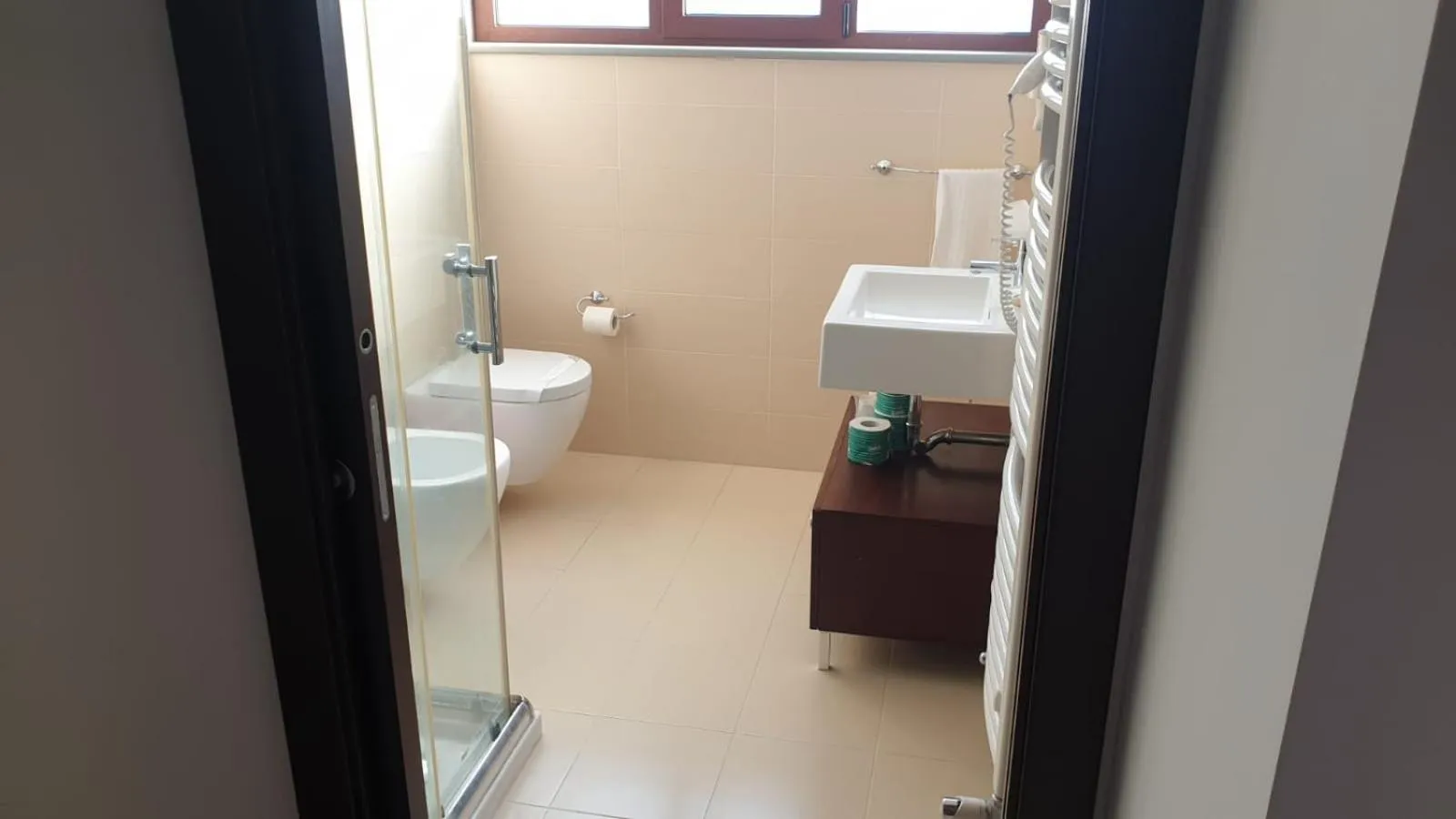 Shower in Villa Ginevra Resort Agrituristico