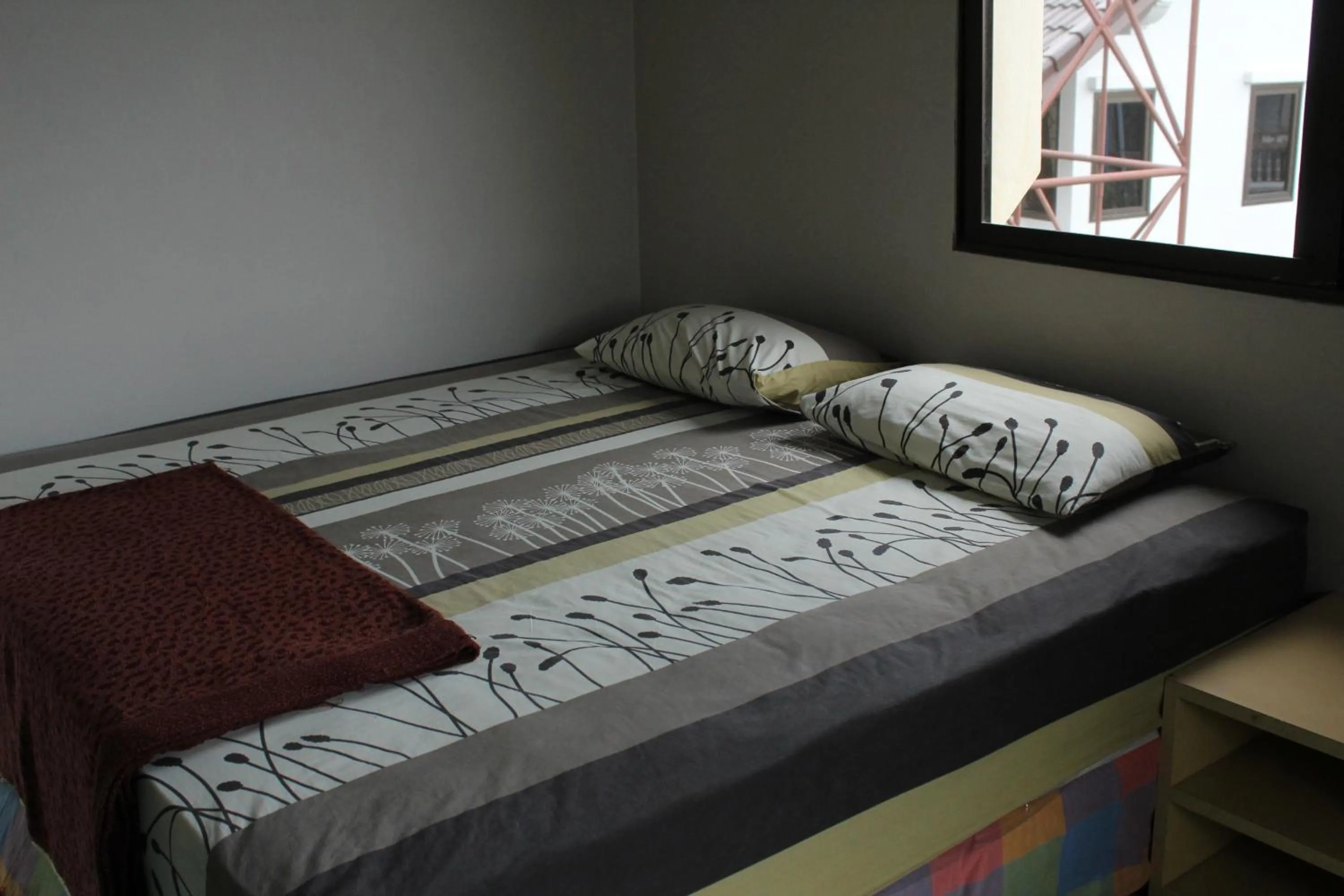 Bed in Saeng Chan Apartment