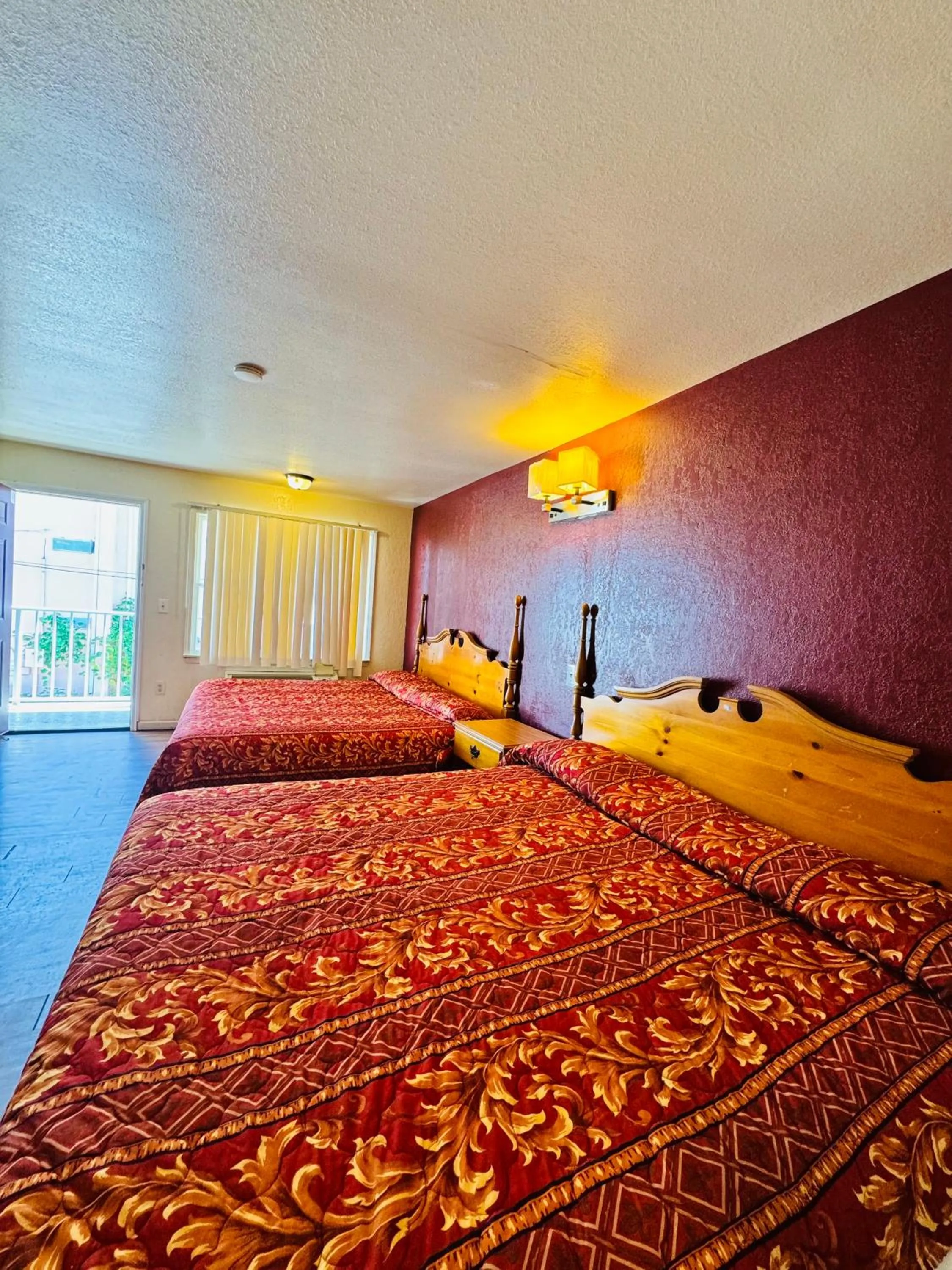 Bed in Seagem Motel and Apartments