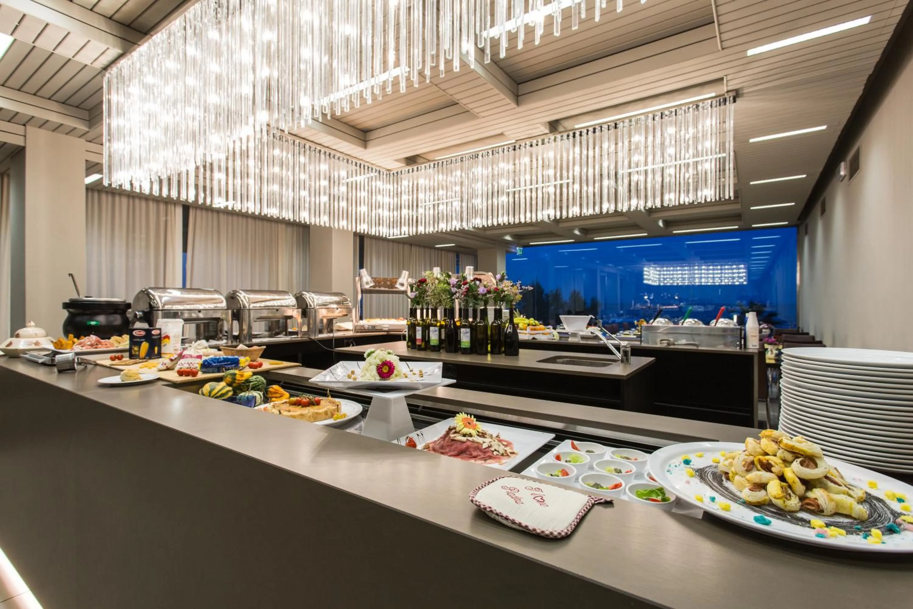 Restaurant/places to eat in Hotel Adlon - FRONTE MARE