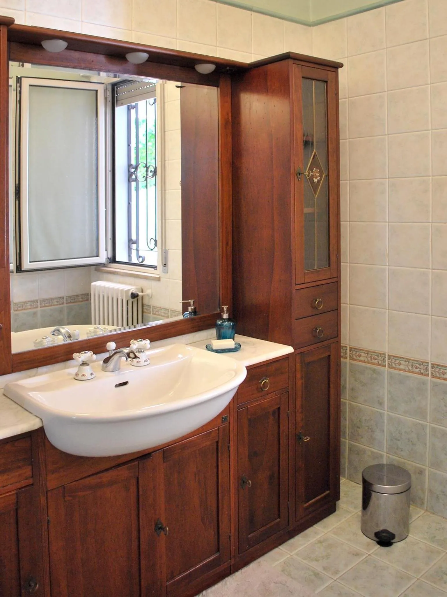 Bathroom in B&B Villa Paradiso