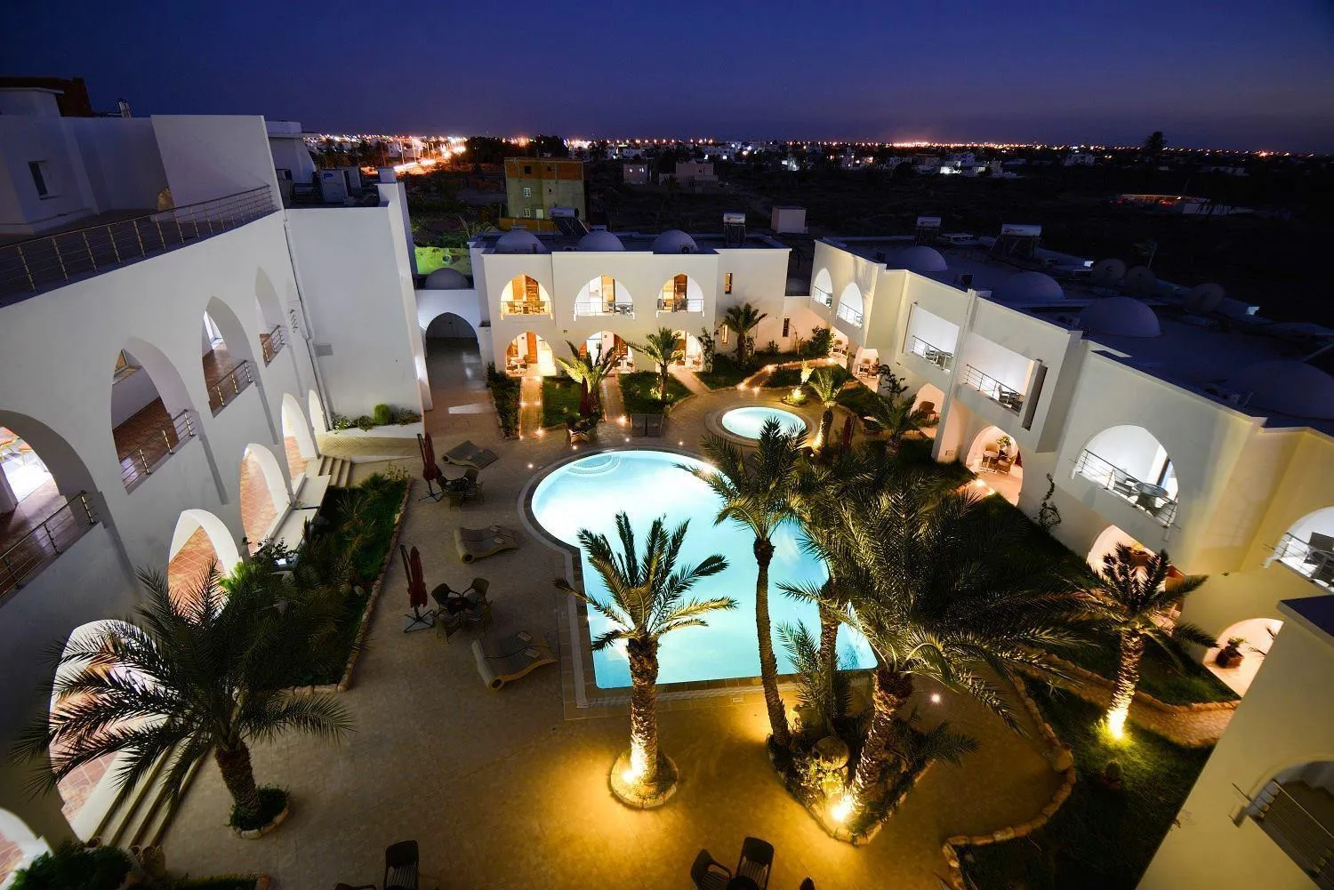 Swimming pool in Palm Djerba Suites