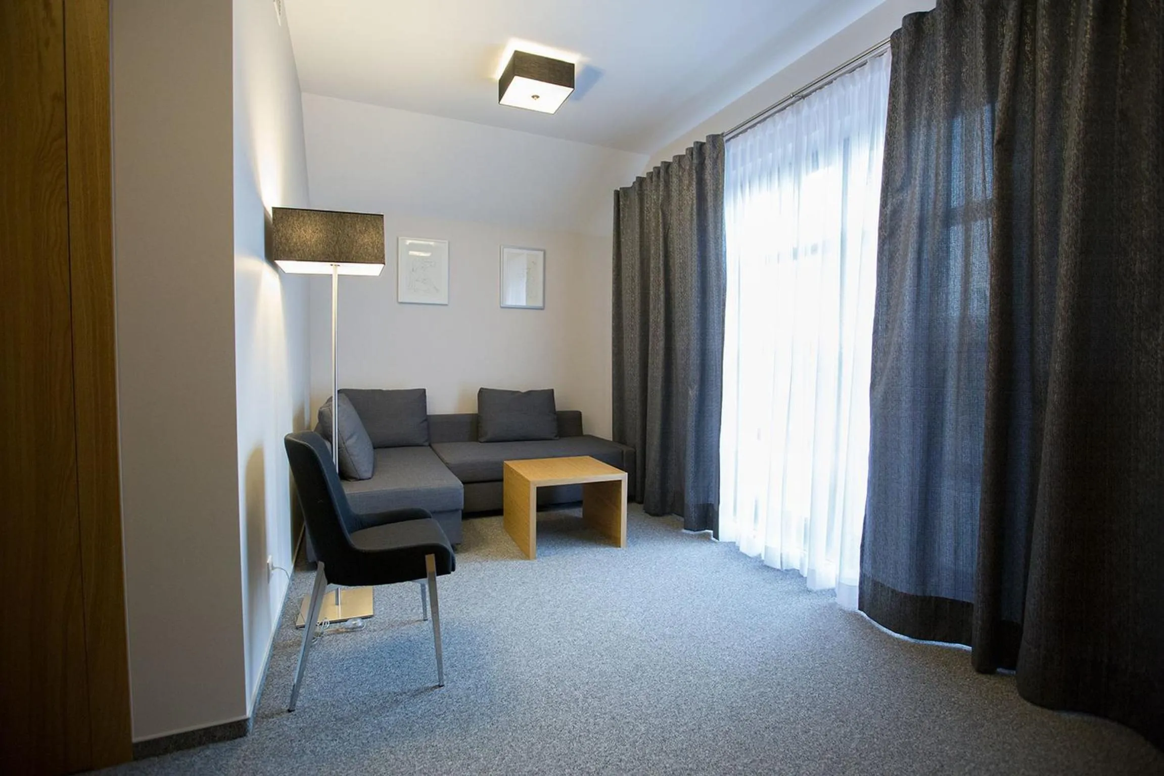 Photo of the whole room in Hotel KARO