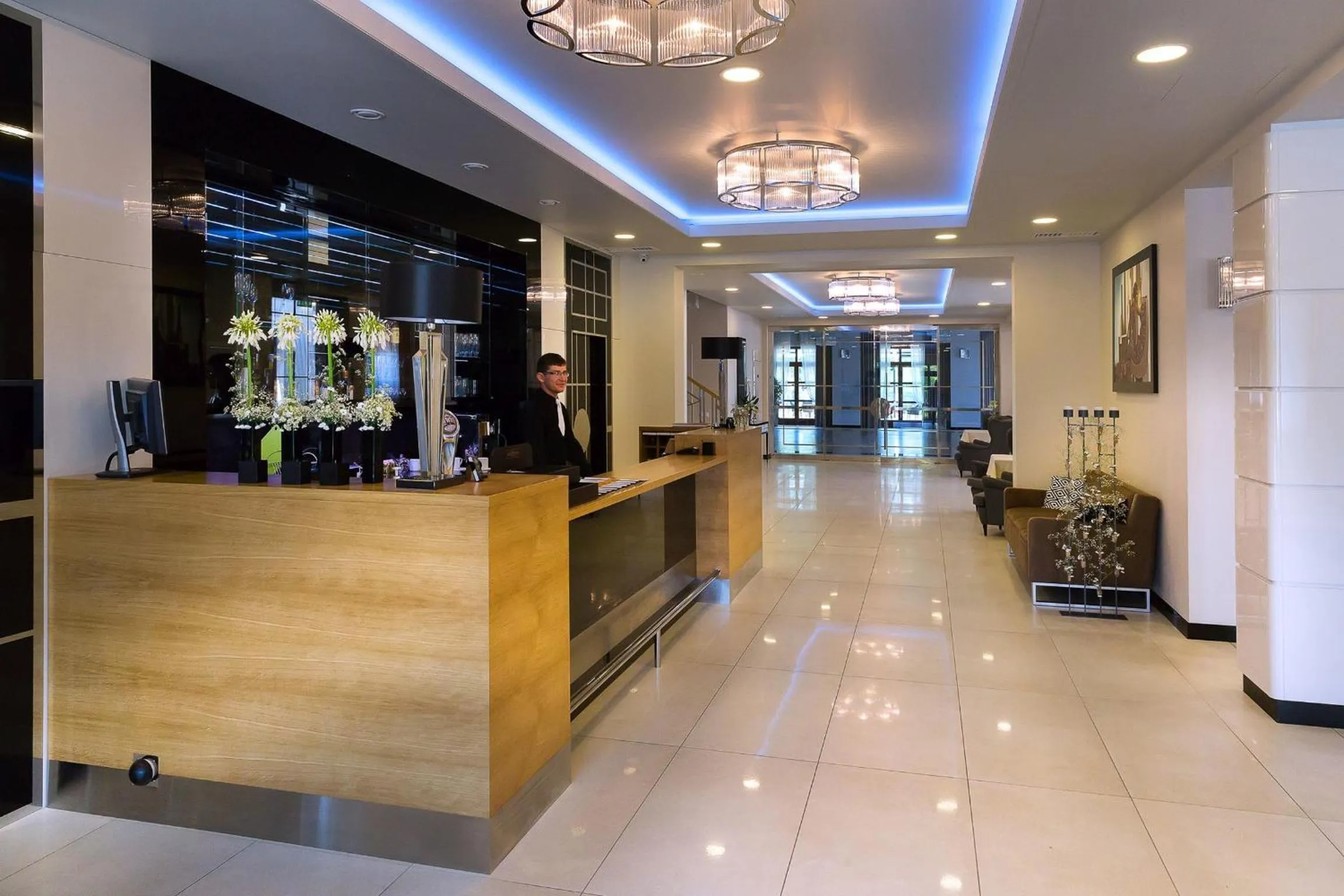 Lobby or reception in Hotel KARO