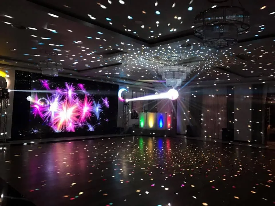 Evening entertainment in Hotel KARO