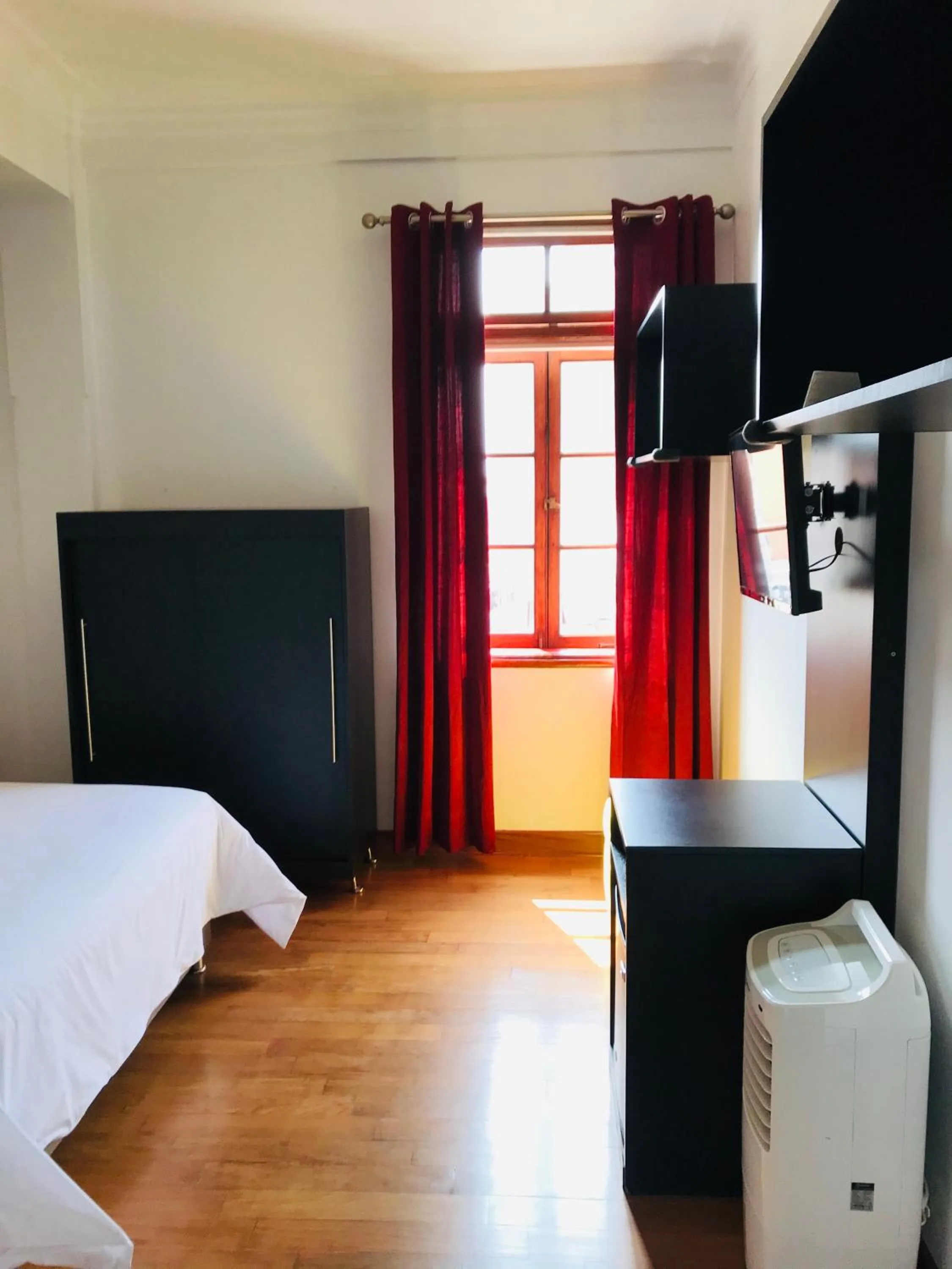 Photo of the whole room, Bed in Larq'a Park Rooms