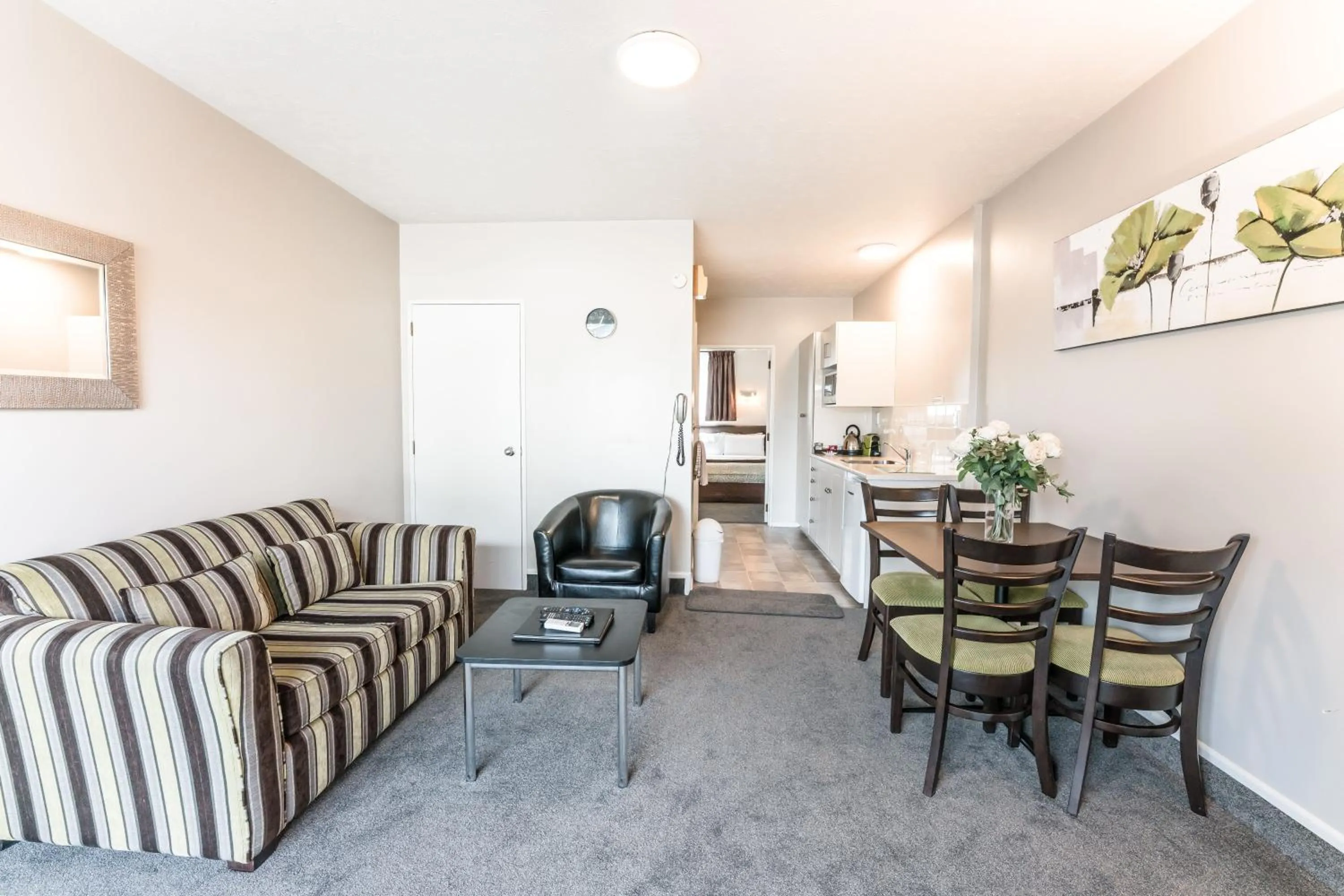 Living room in Strathern Motor Lodge