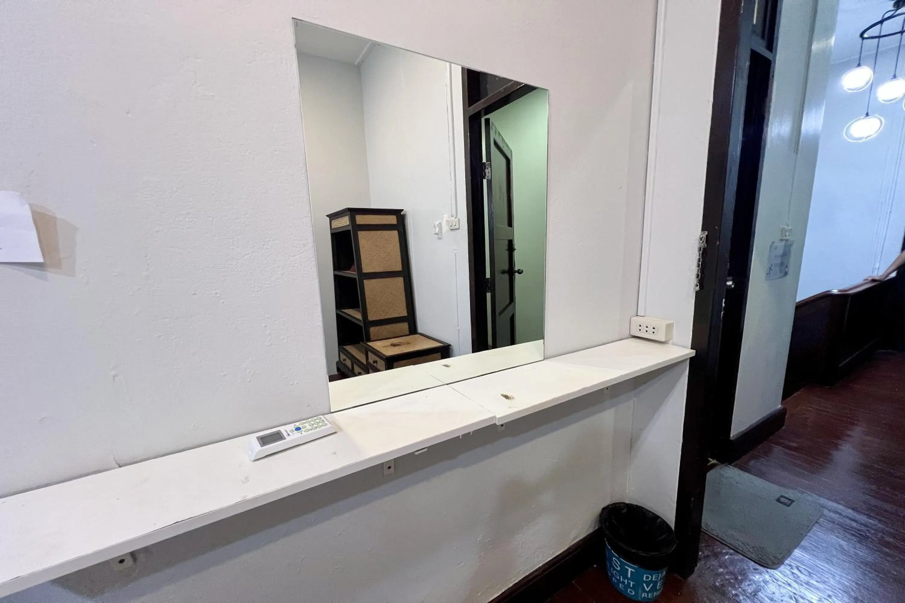 Bathroom in Orchid Hostel Near Bumrungrad hospital and Nana Market