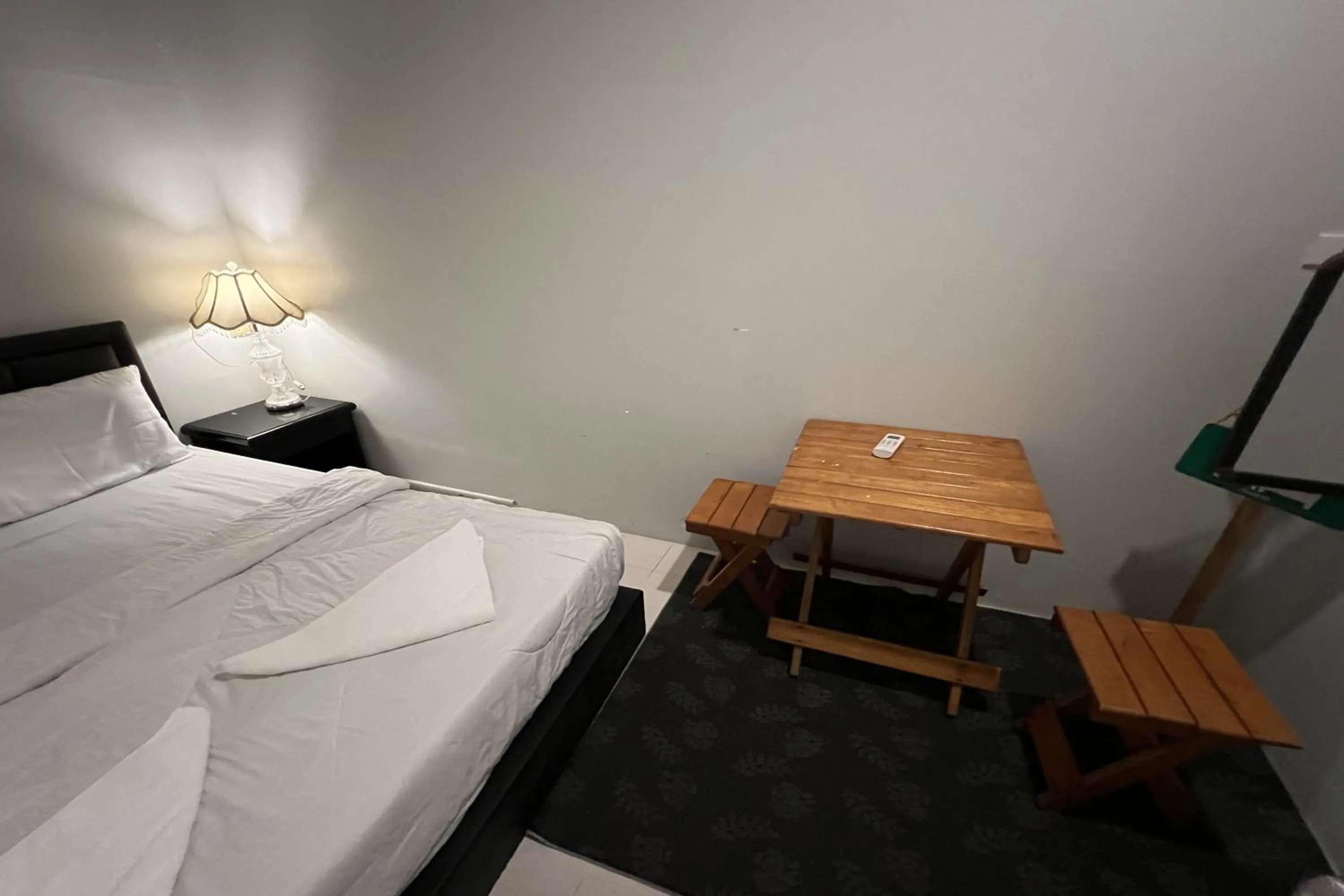 Bed in Orchid Hostel Near Bumrungrad hospital and Nana Market