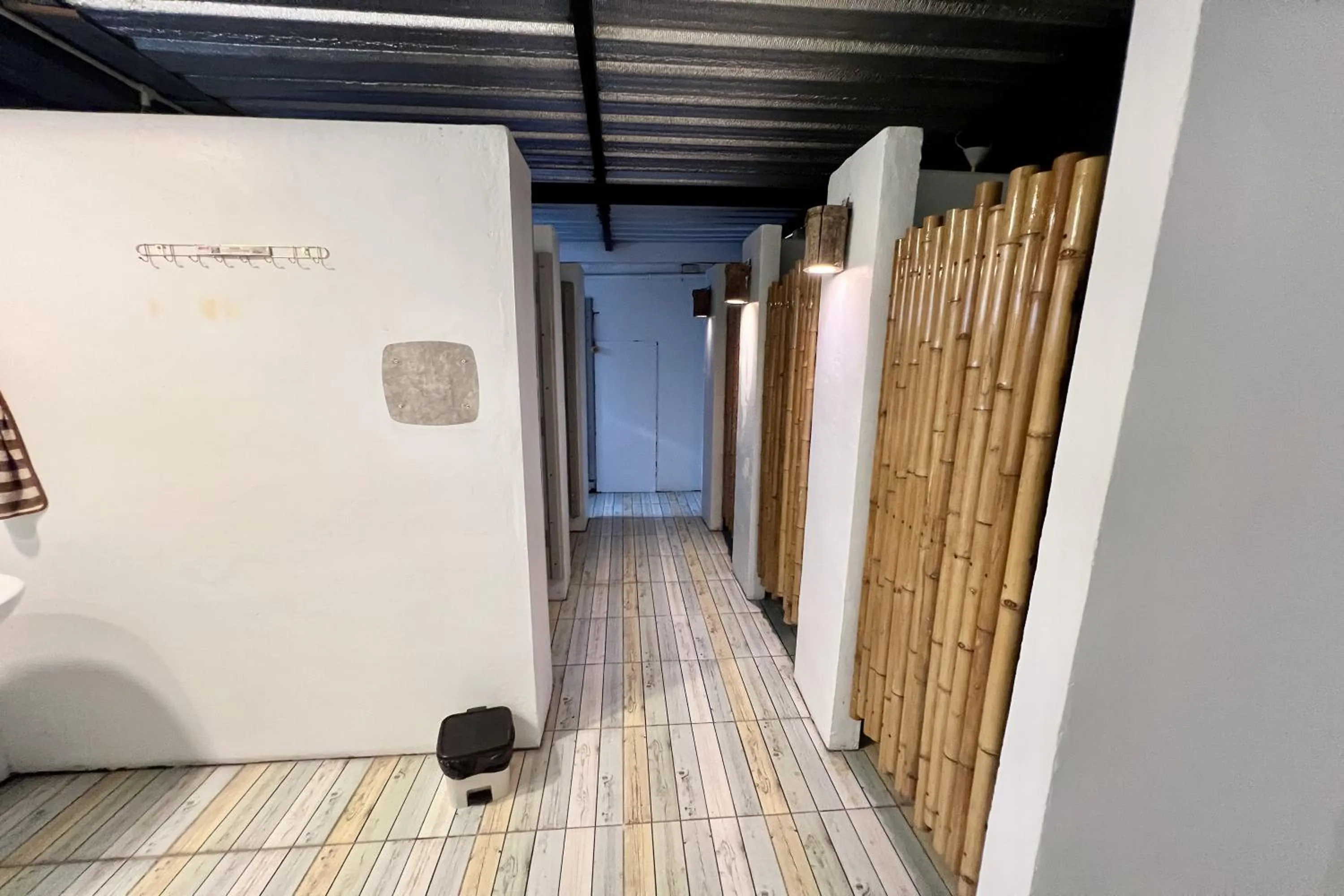 Bathroom in Orchid Hostel Near Bumrungrad hospital and Nana Market