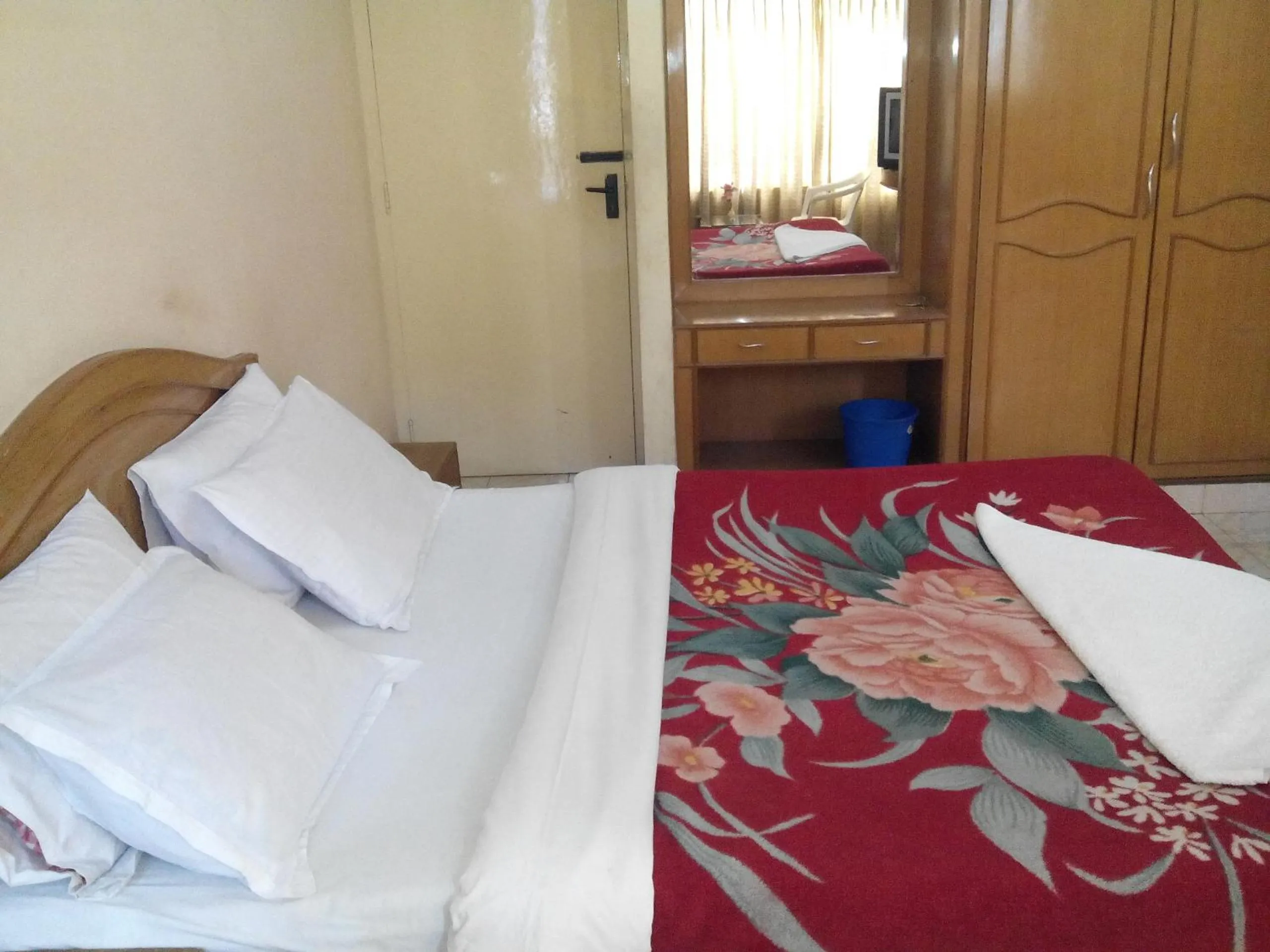 Day, Bed in Rainbow Cottages-Budget Friendly rooms