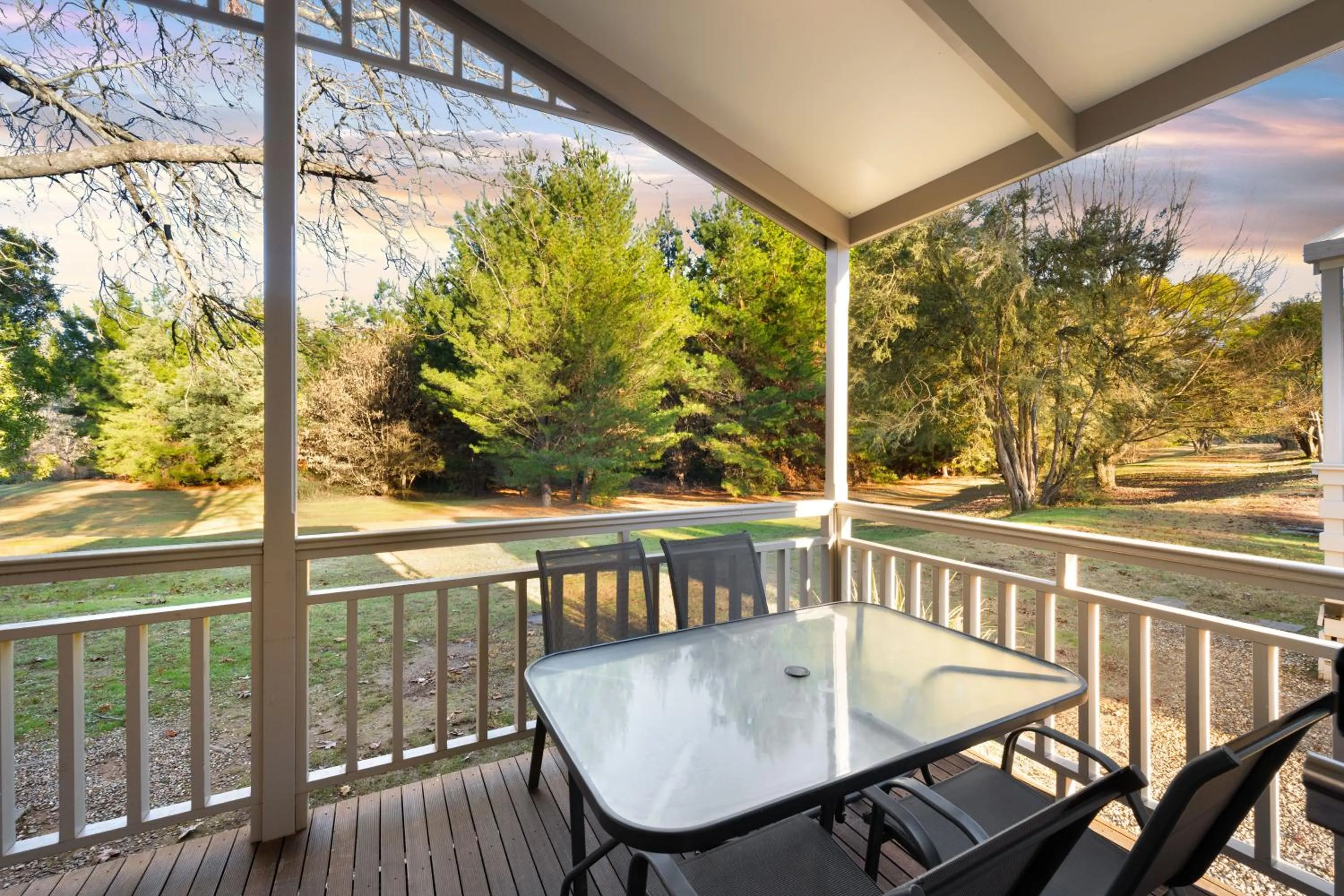 Patio in Bright Porepunkah Holiday Park