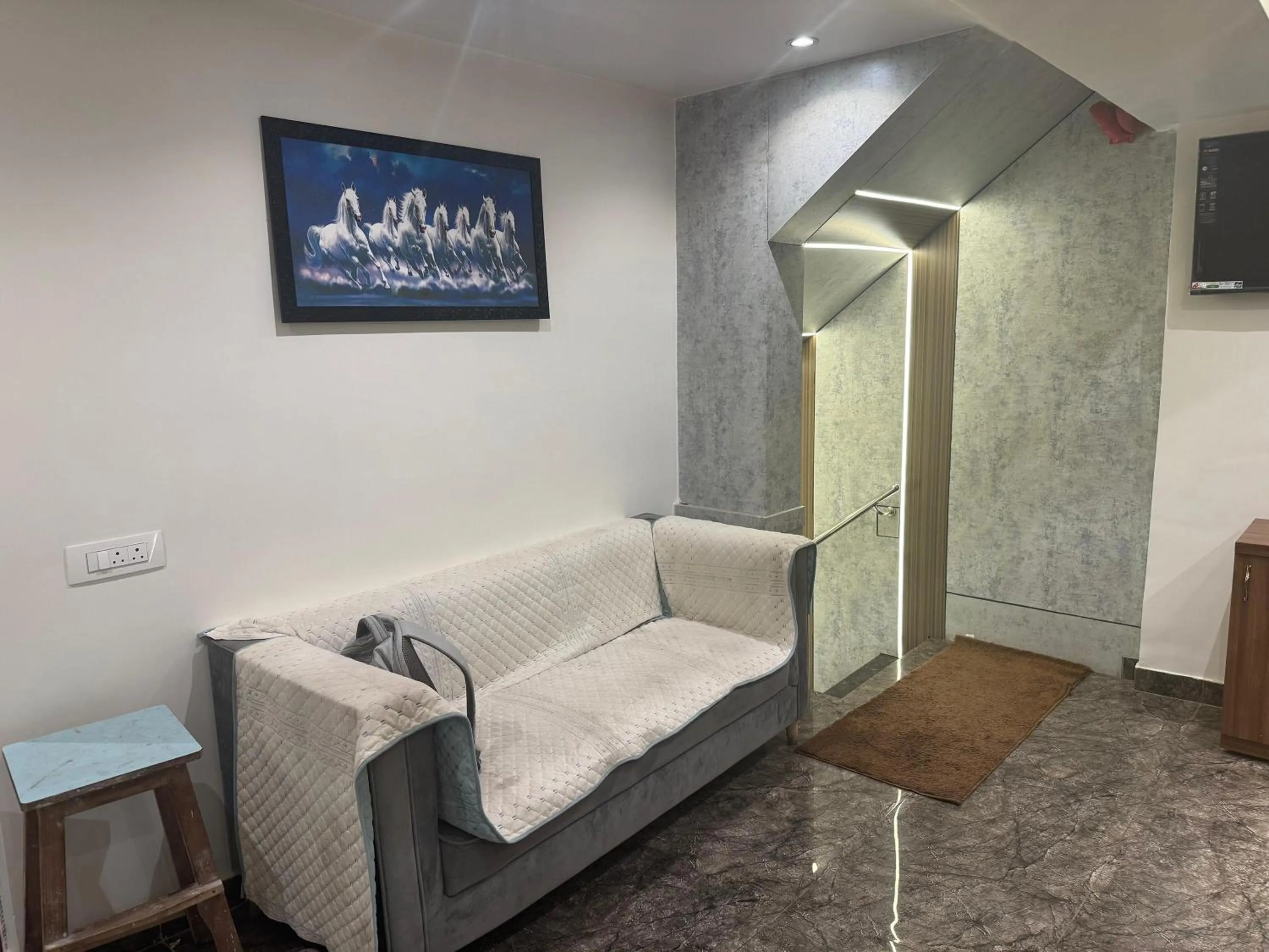 Seating area in Hotel Sahara Residency