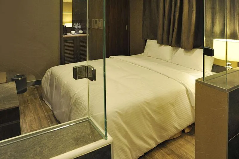 Bed in Maple Hotel