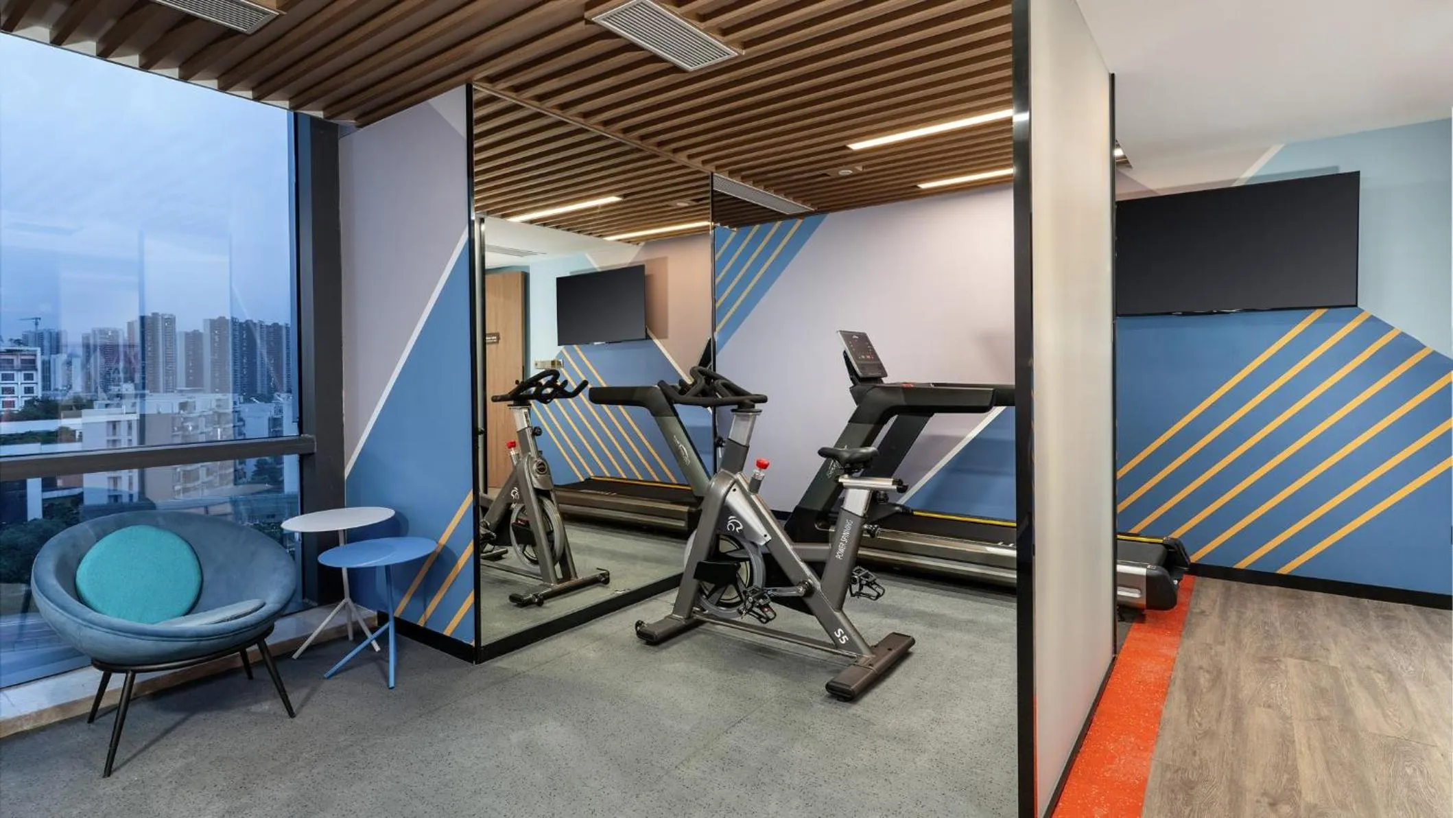 Fitness centre/facilities in Holiday Inn Express Foshan Sanshui by IHG