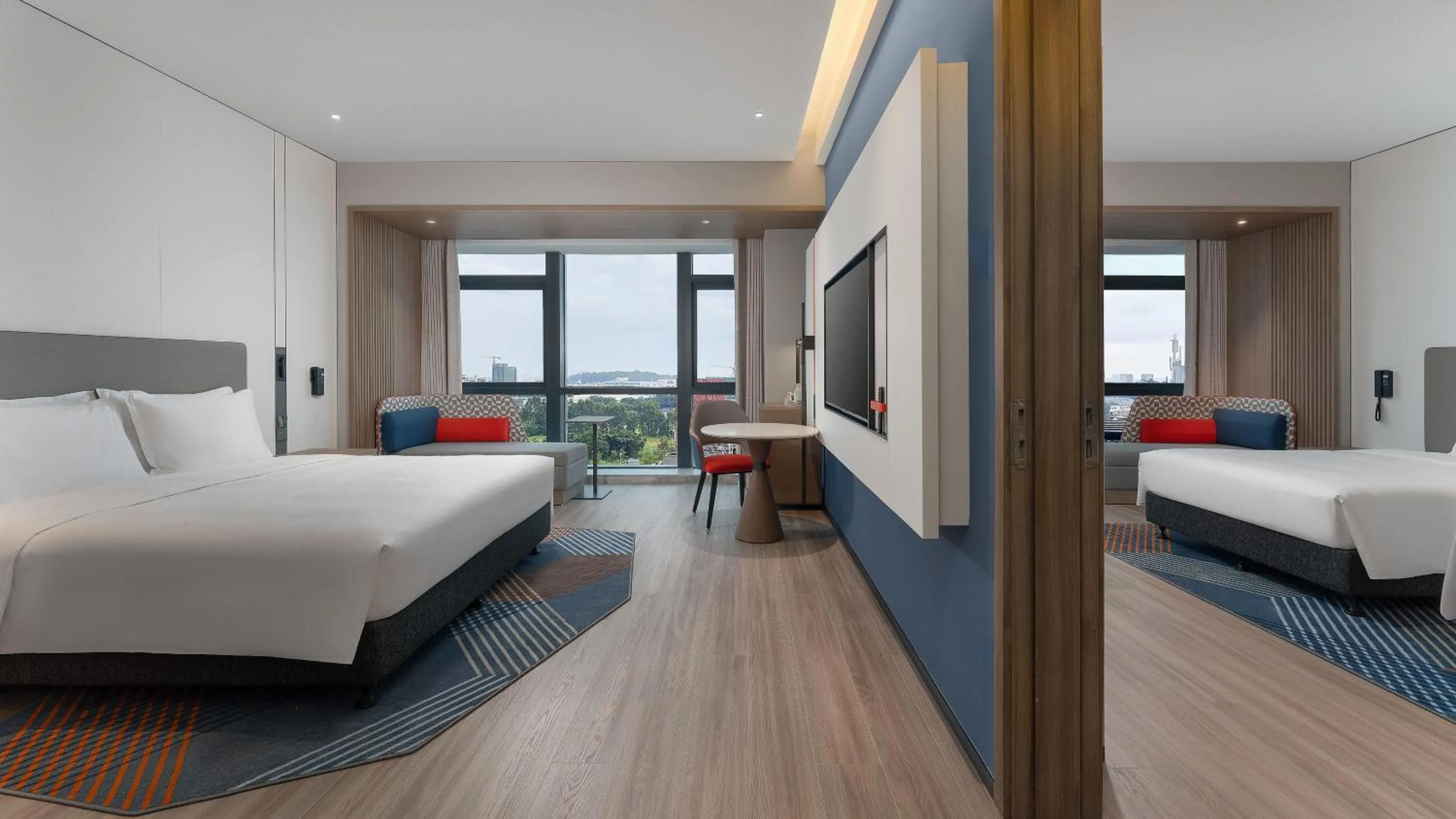 Bed in Holiday Inn Express Foshan Sanshui by IHG