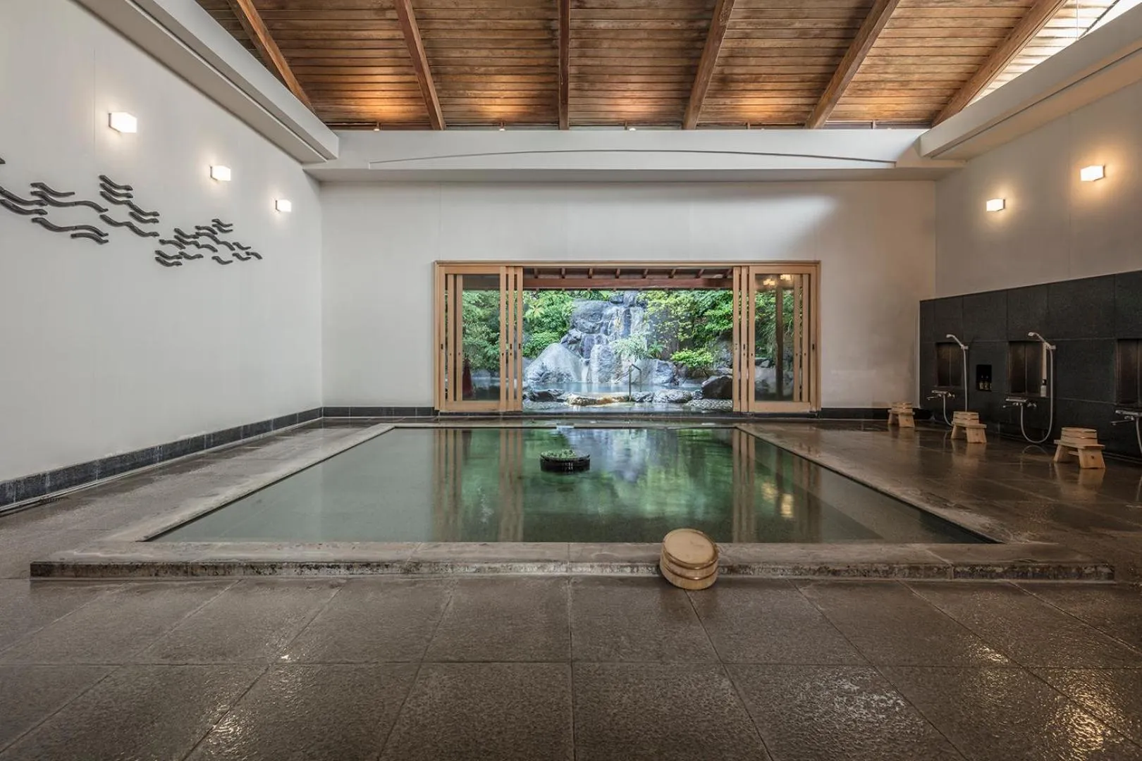 Hot Spring Bath in Gora Kadan