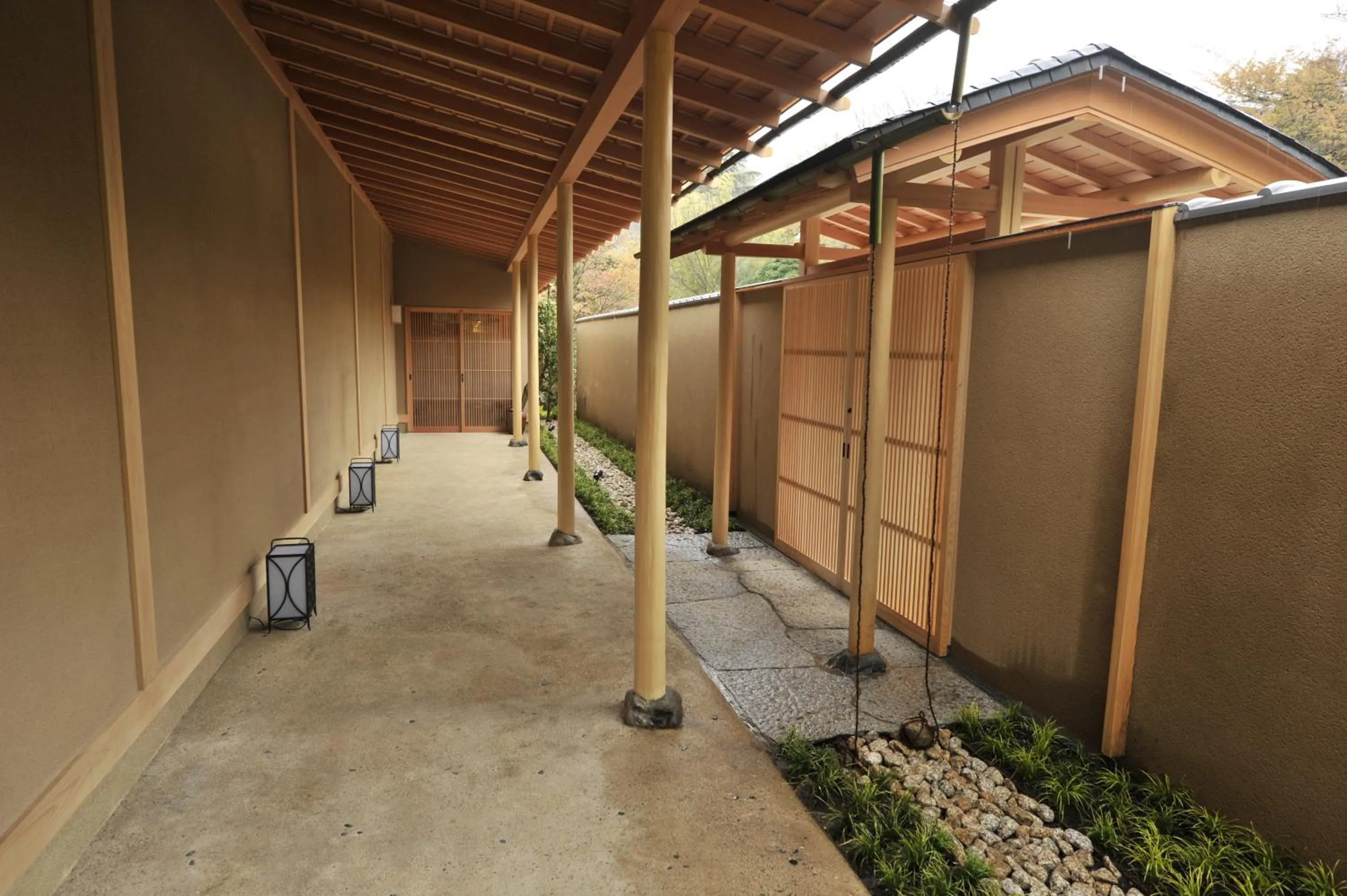 Property building in Gora Kadan