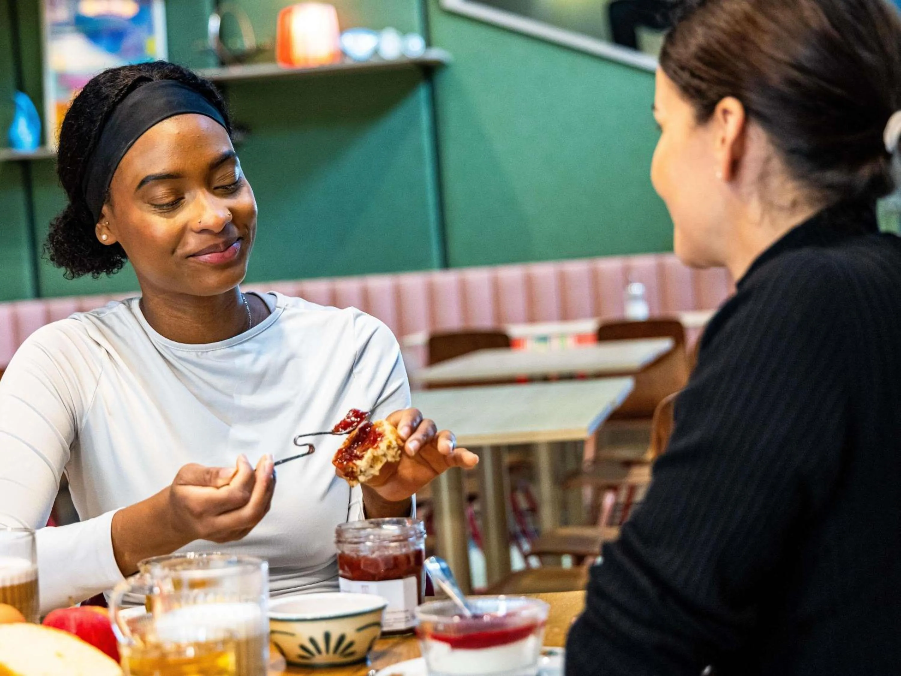 Breakfast in greet Hotel Reims Tinqueux
