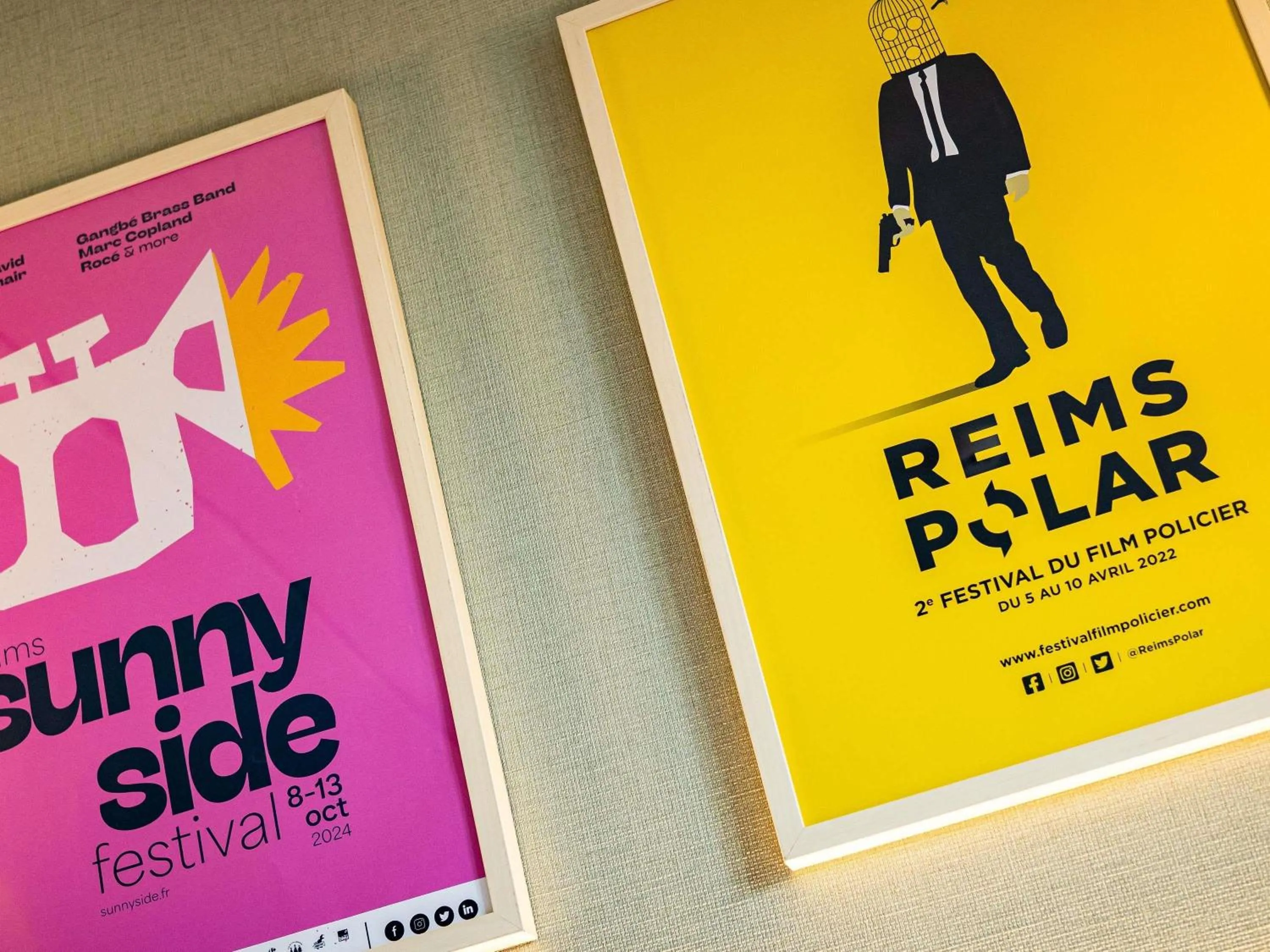 Bedroom in greet Hotel Reims Tinqueux