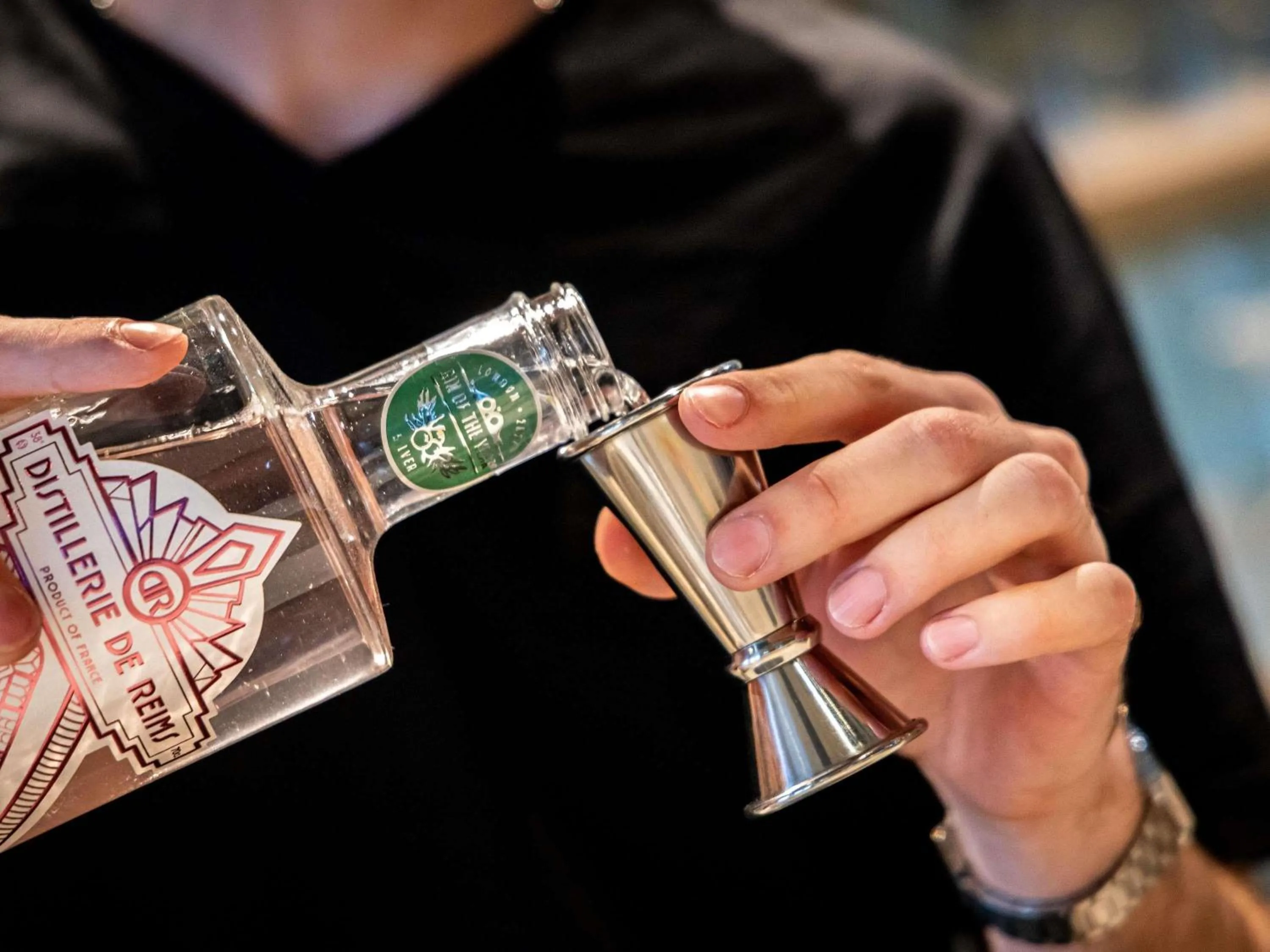 Lounge or bar in greet Hotel Reims Tinqueux