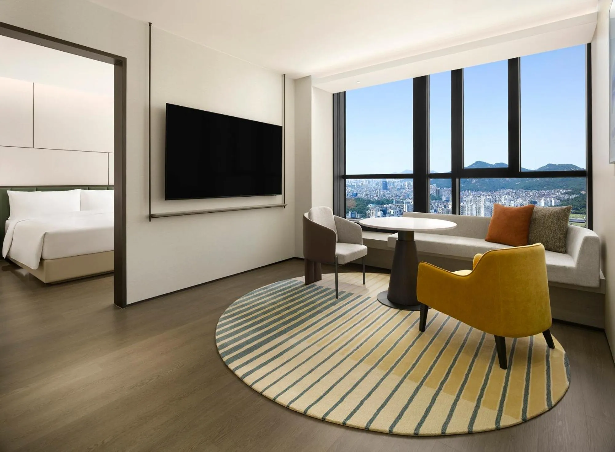 Living room, Bed in Pullman Ambassador Seoul Eastpole