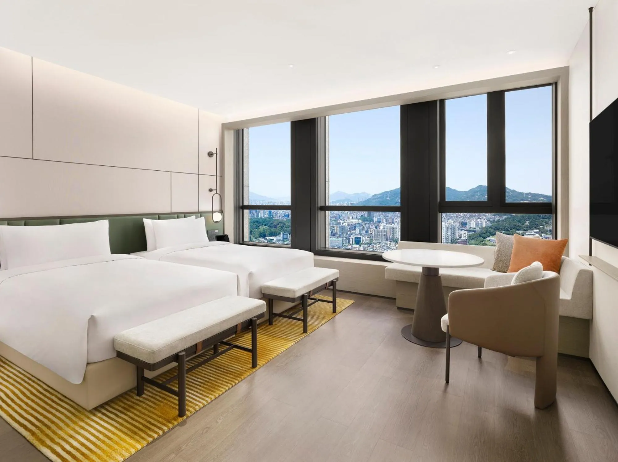 Bed in Pullman Ambassador Seoul Eastpole