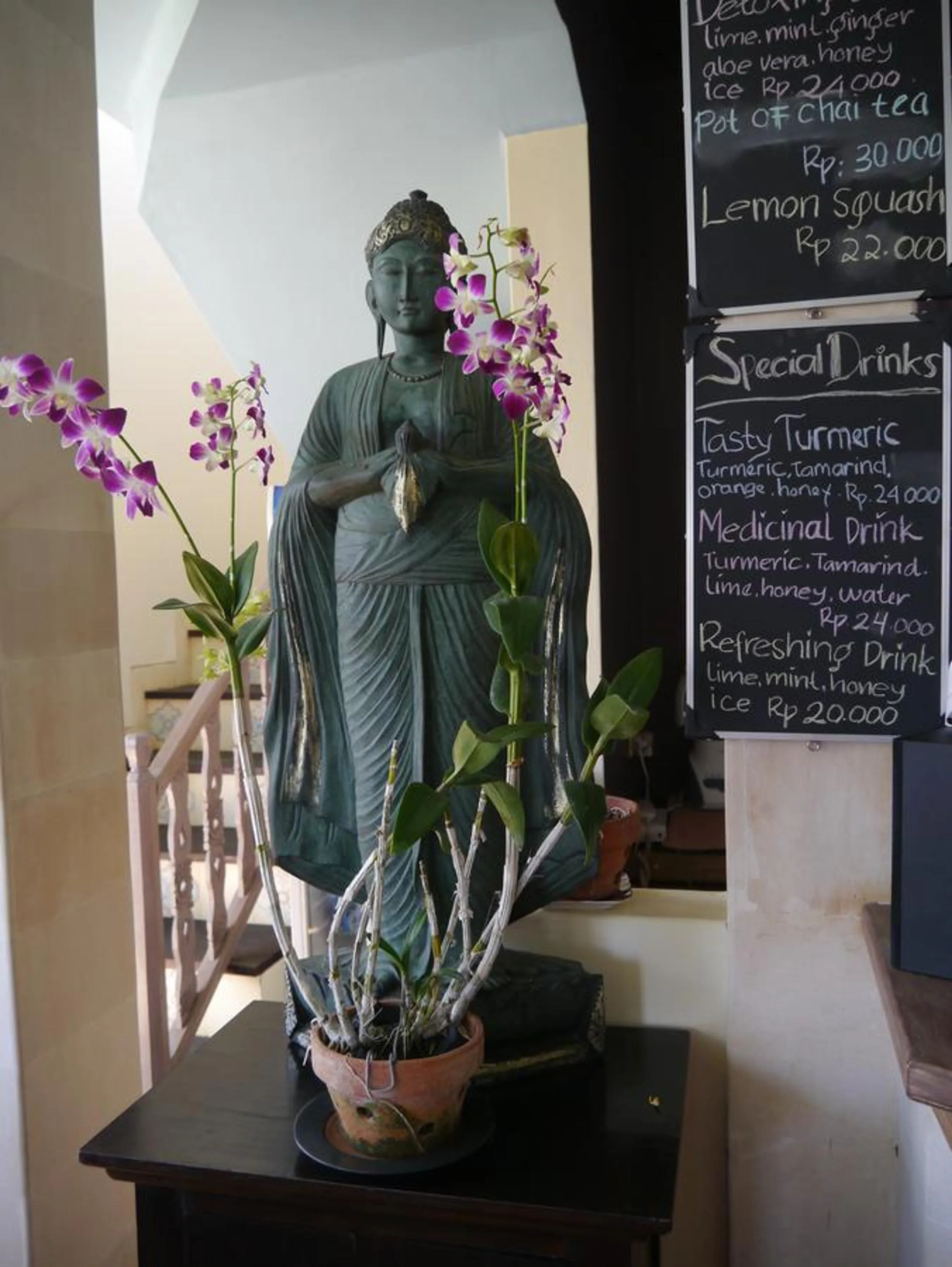 Non alcoholic drinks in Life in Amed Beach Hotel