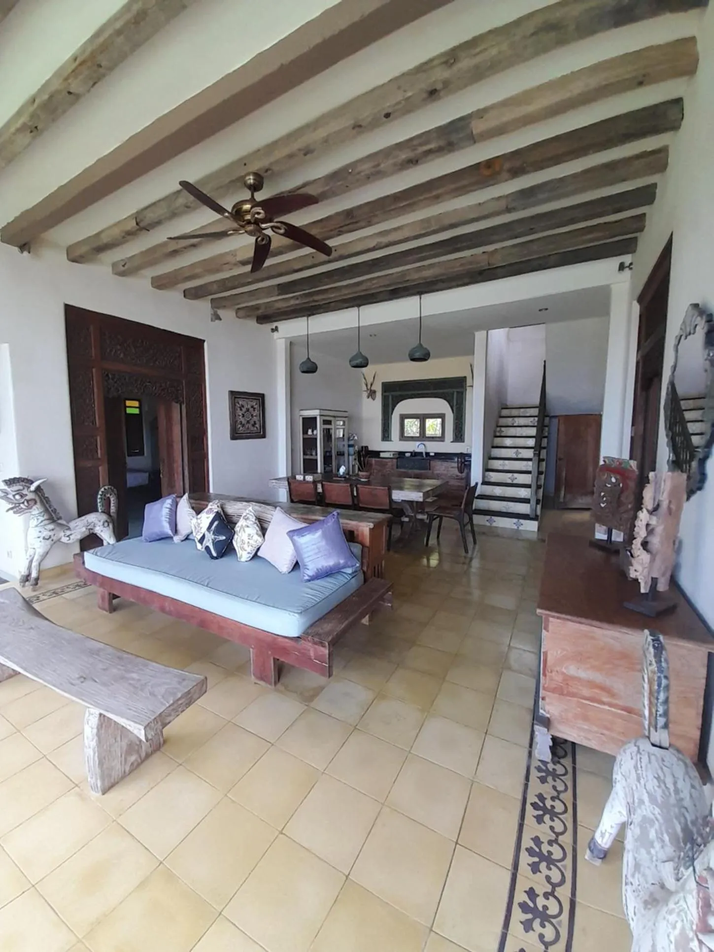 Living room, Bed in Life in Amed Beach Hotel