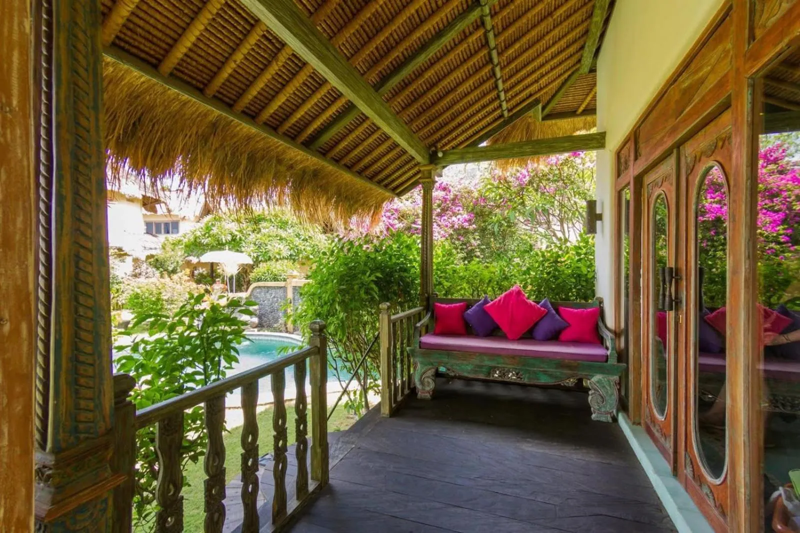 Life in Amed Beach Hotel