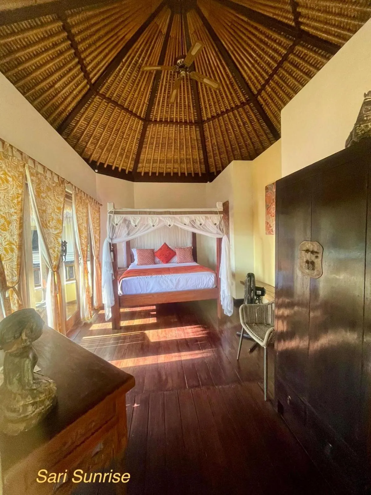 Bed in Life in Amed Beach Hotel