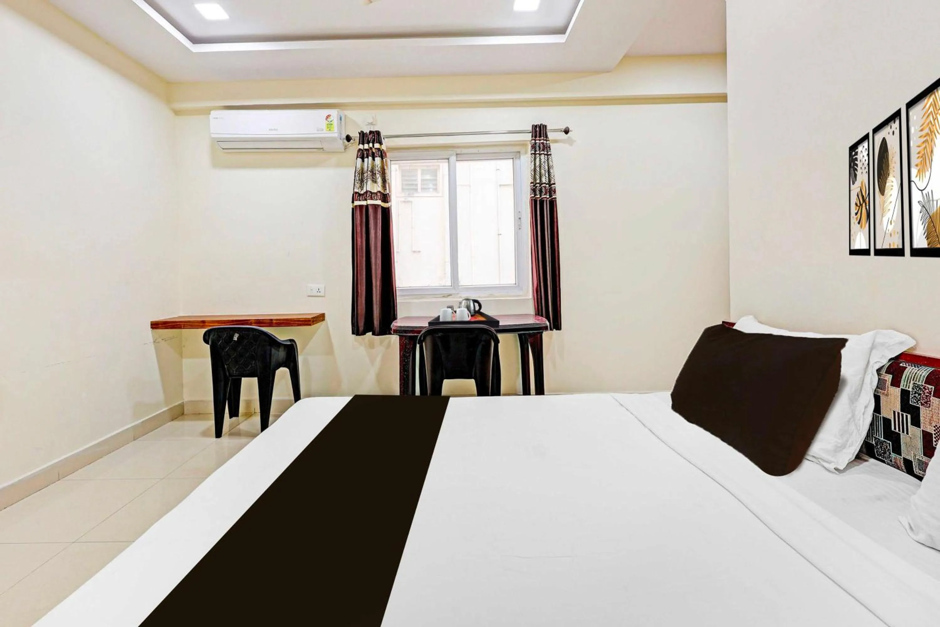 Bathroom, Bed in Hotel O Rushikonda Beach Visakhapatnam