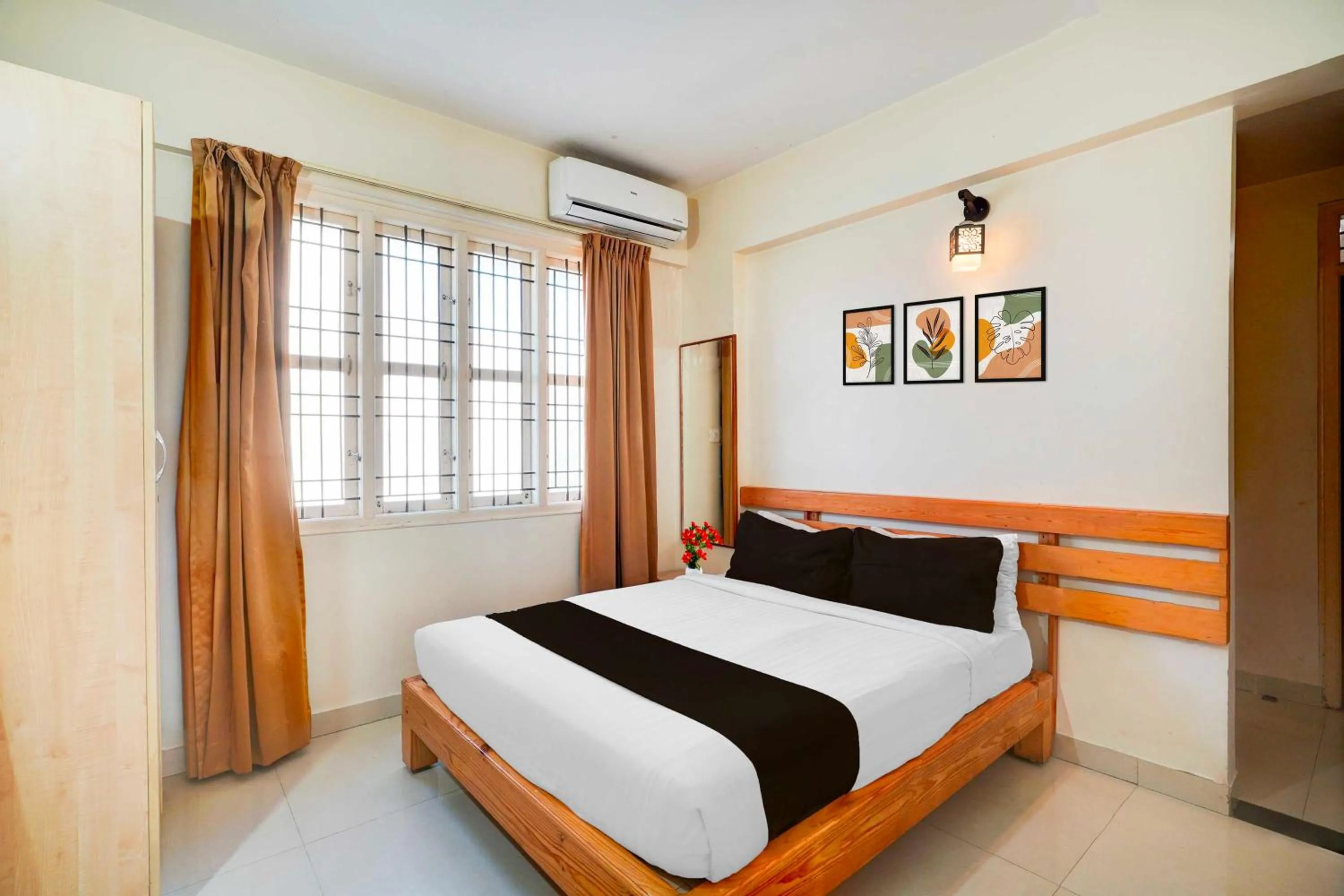 Bedroom, Bed in Hotel O Bangalore Elements Mall