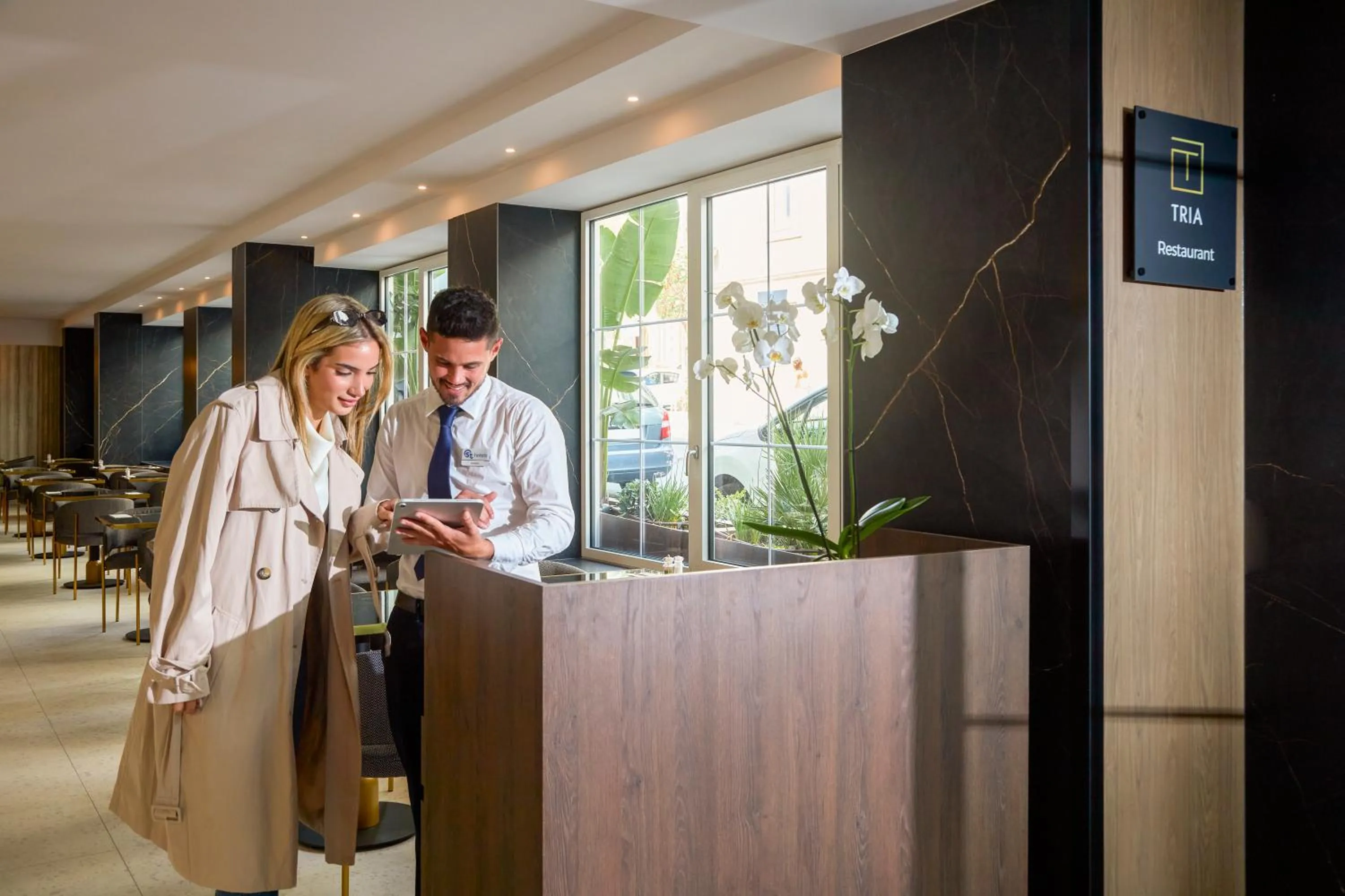 Restaurant/places to eat in Novotel Malta Sliema