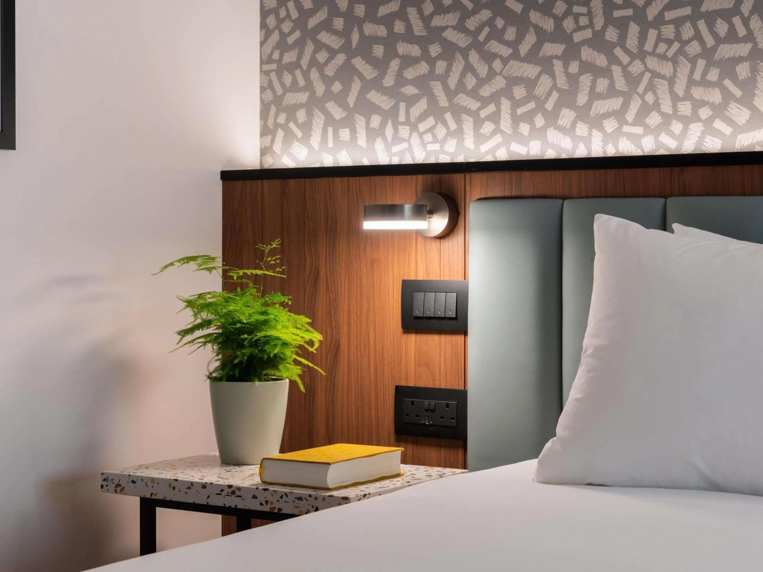 Bedroom, Bed in Novotel Malta Sliema