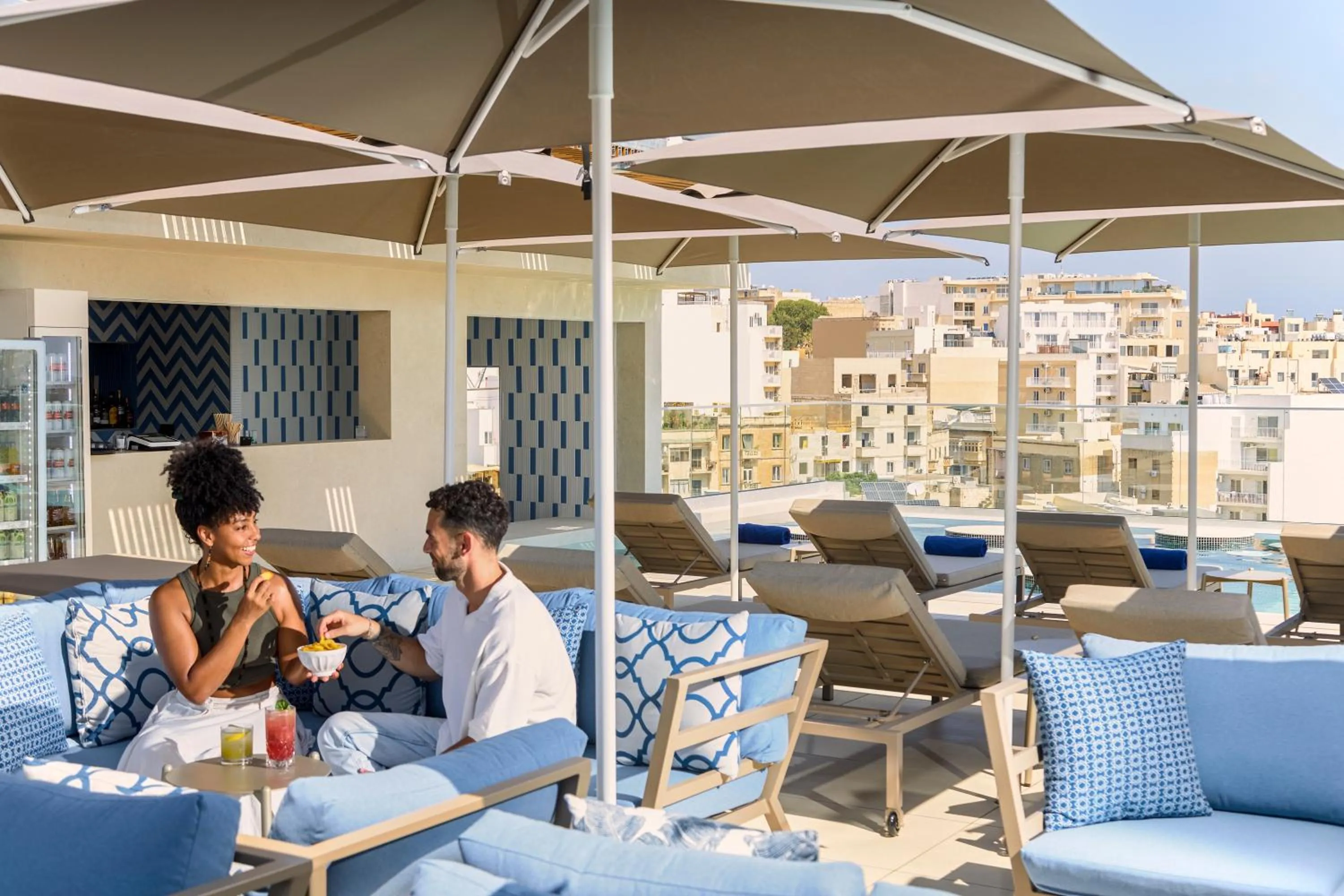 Restaurant/places to eat in Novotel Malta Sliema