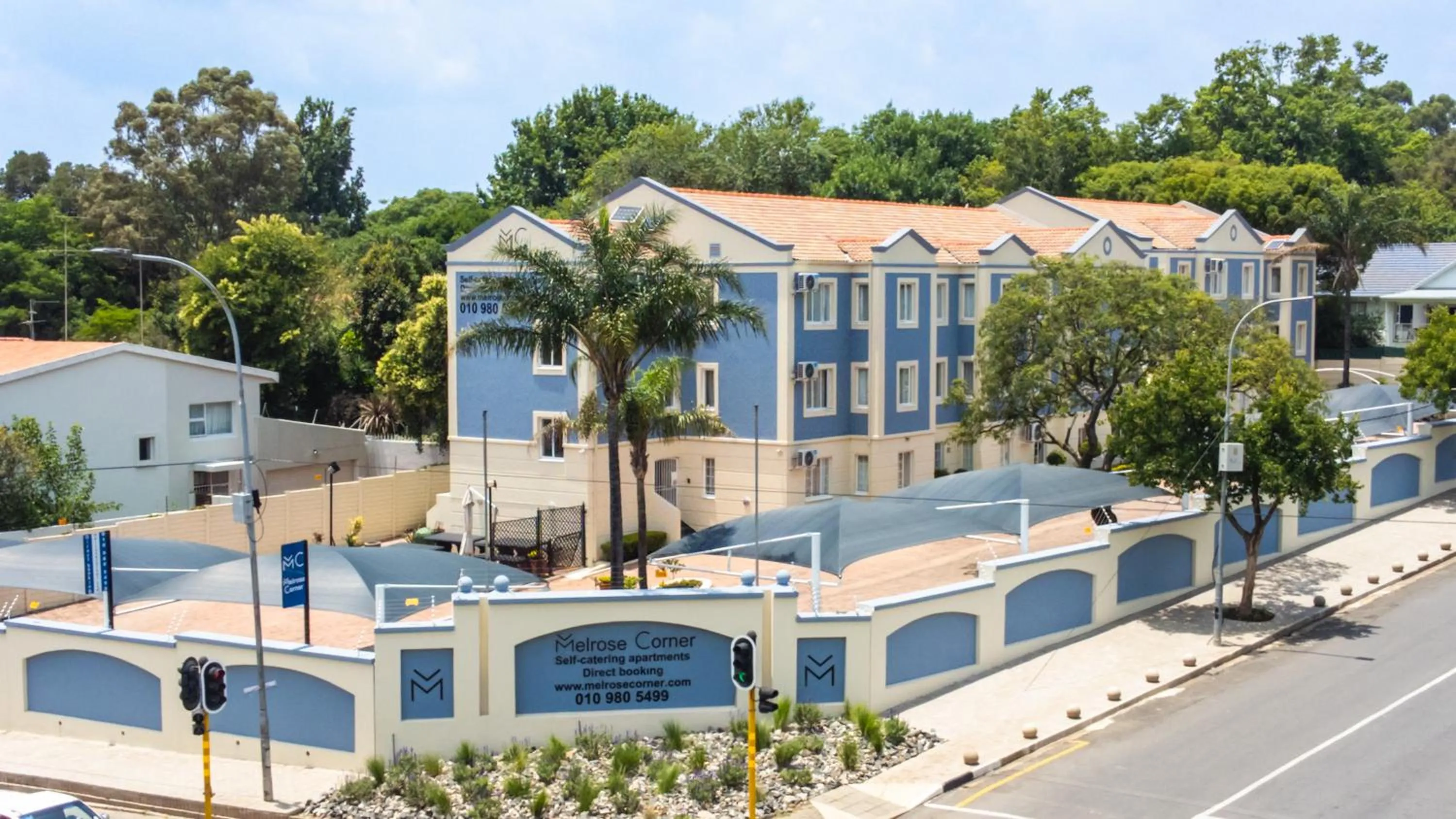 Property building in Melrose Corner Self-Catering Hotel Apartments