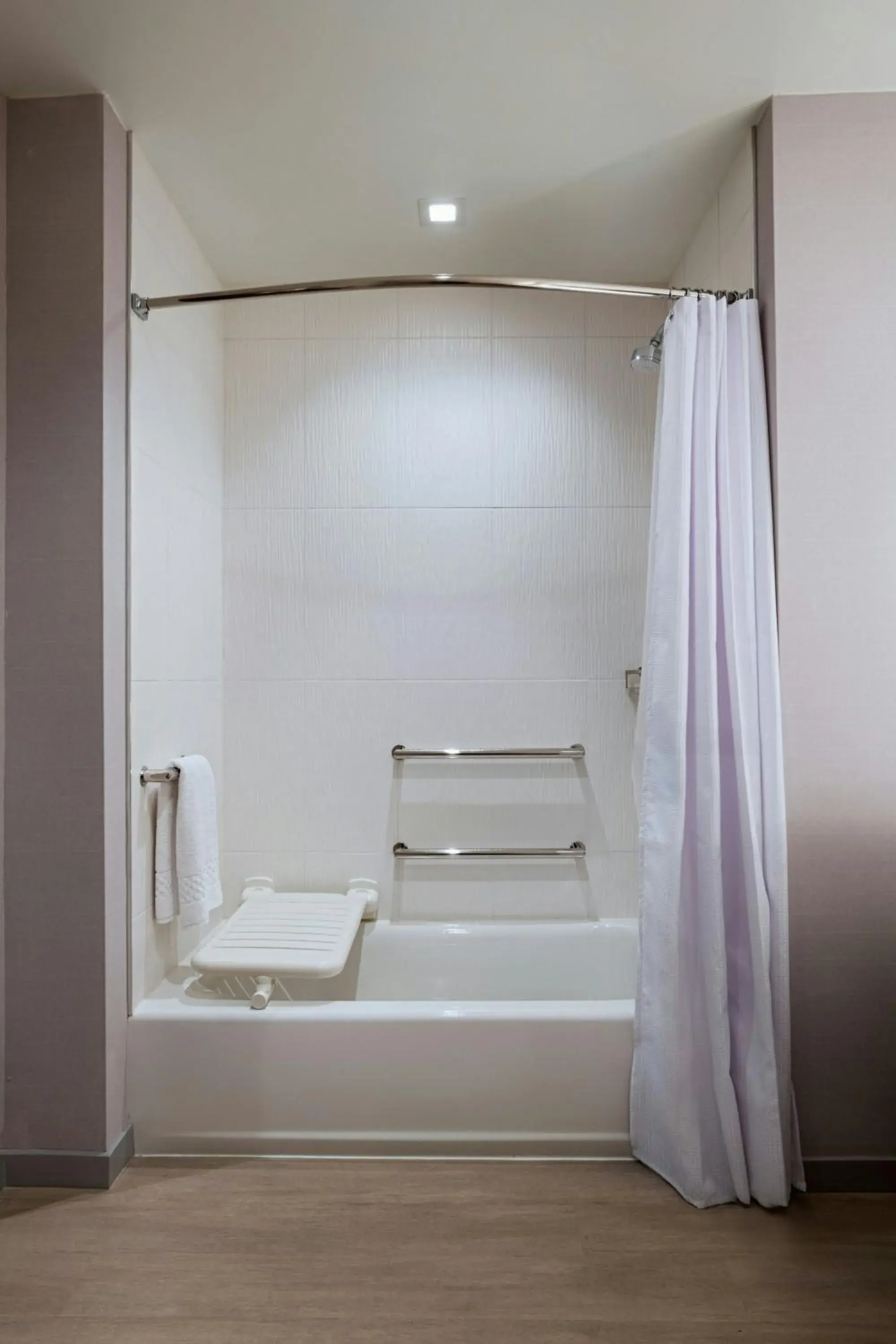 Metro King Room in AC Hotel by Marriott Phoenix North Norterra Metro King Room in AC Hotel by Marriott Phoenix North Norterra