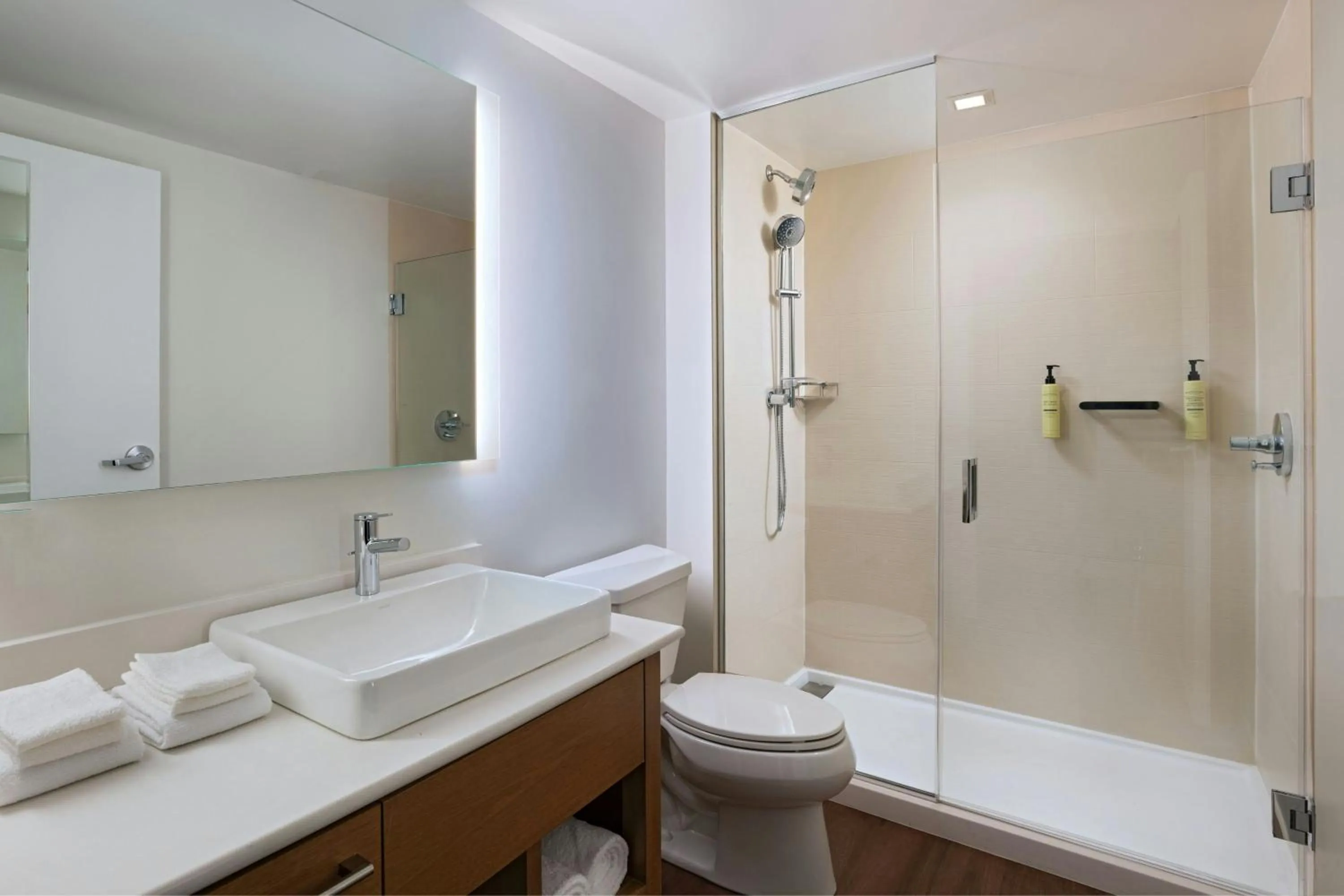 Bathroom in Element Phoenix North Norterra