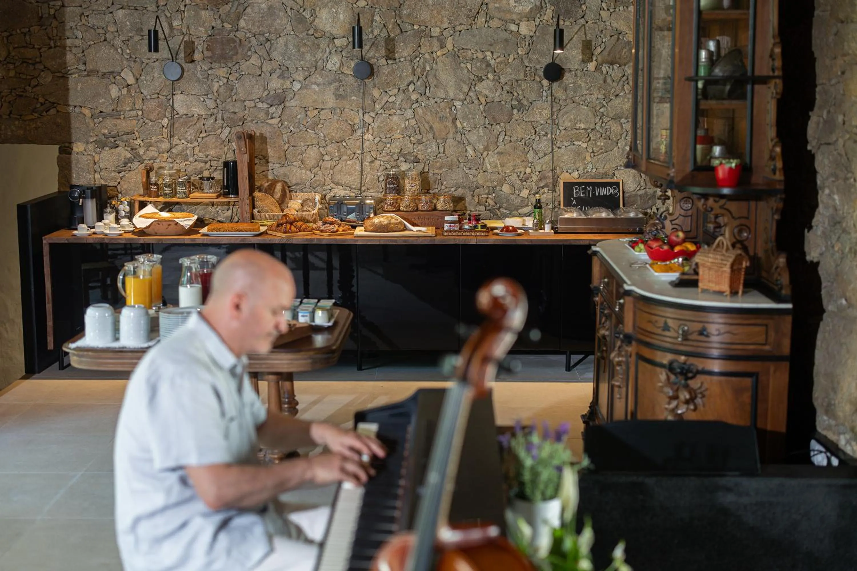 Food in CasaNova Farmhouse