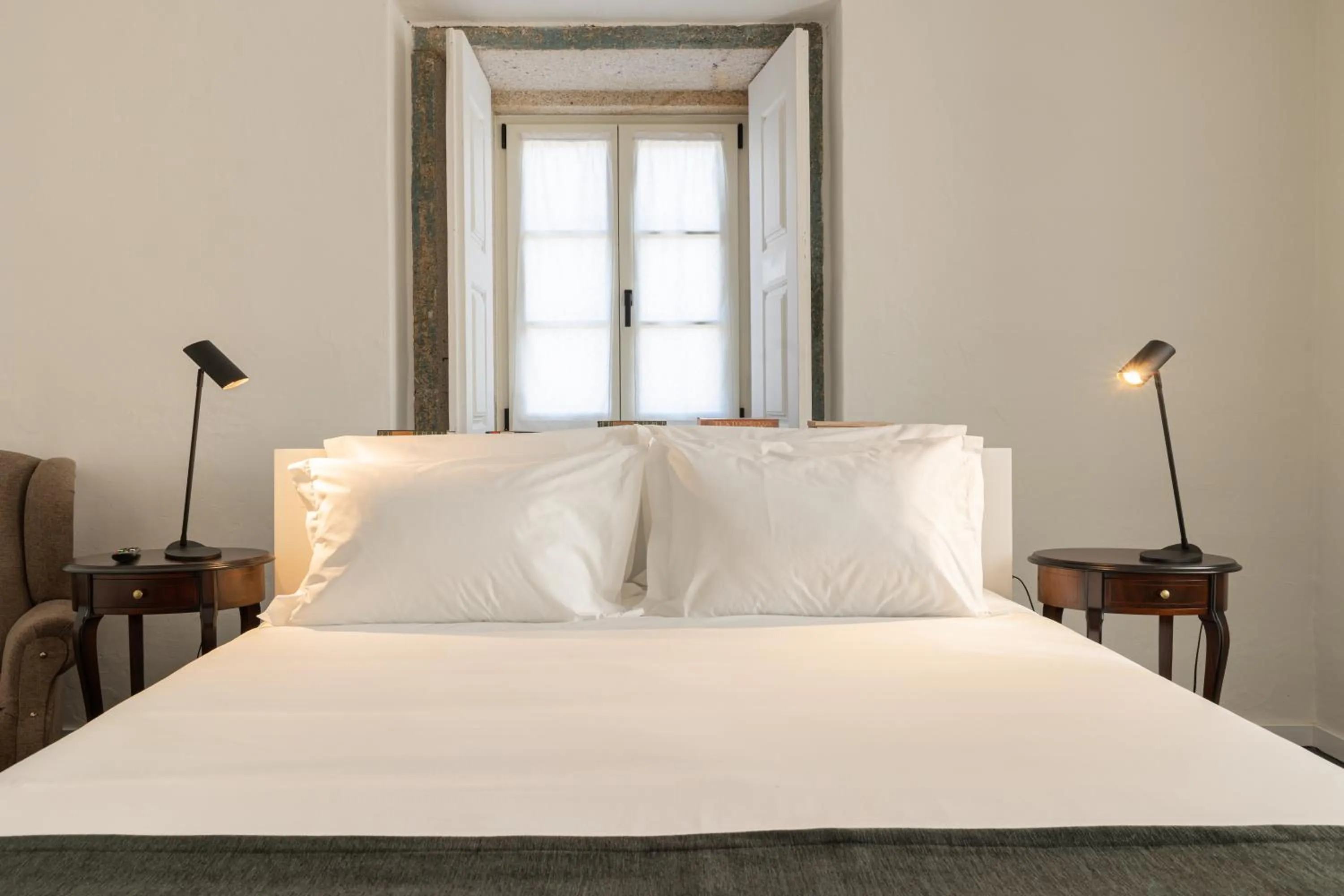 Bed in CasaNova Farmhouse