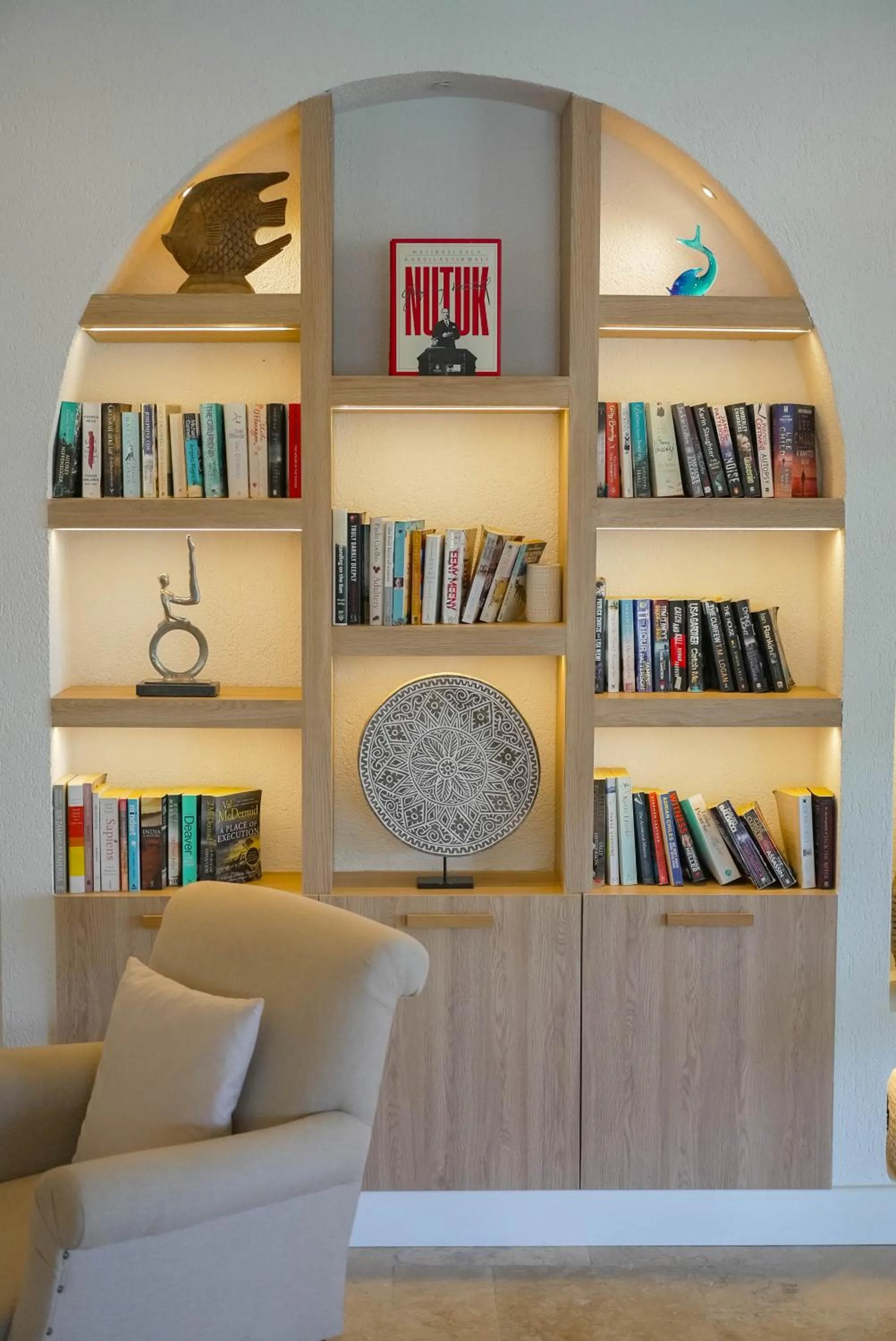 Decorative detail in Hotel Club-E