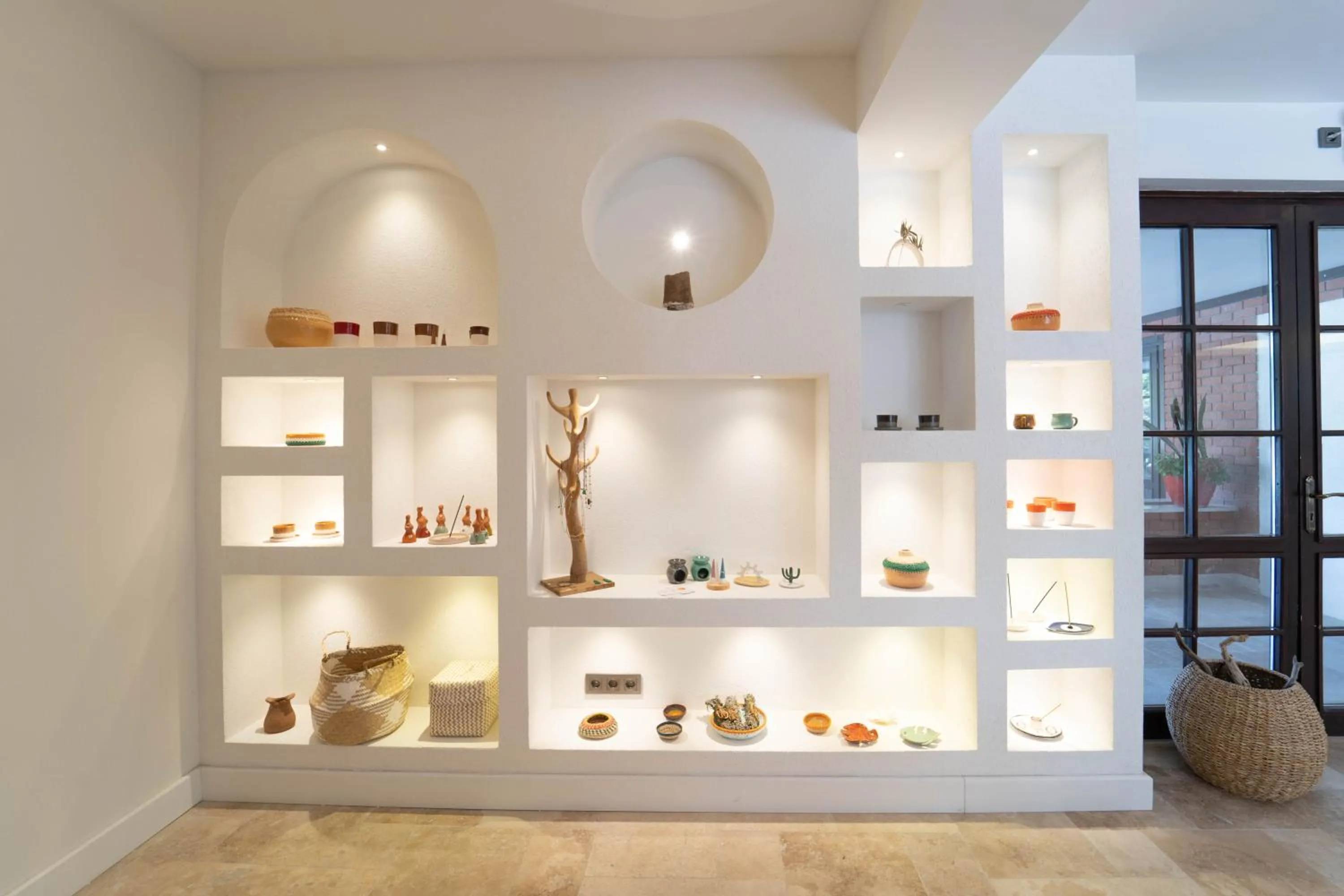 Decorative detail in Hotel Club-E