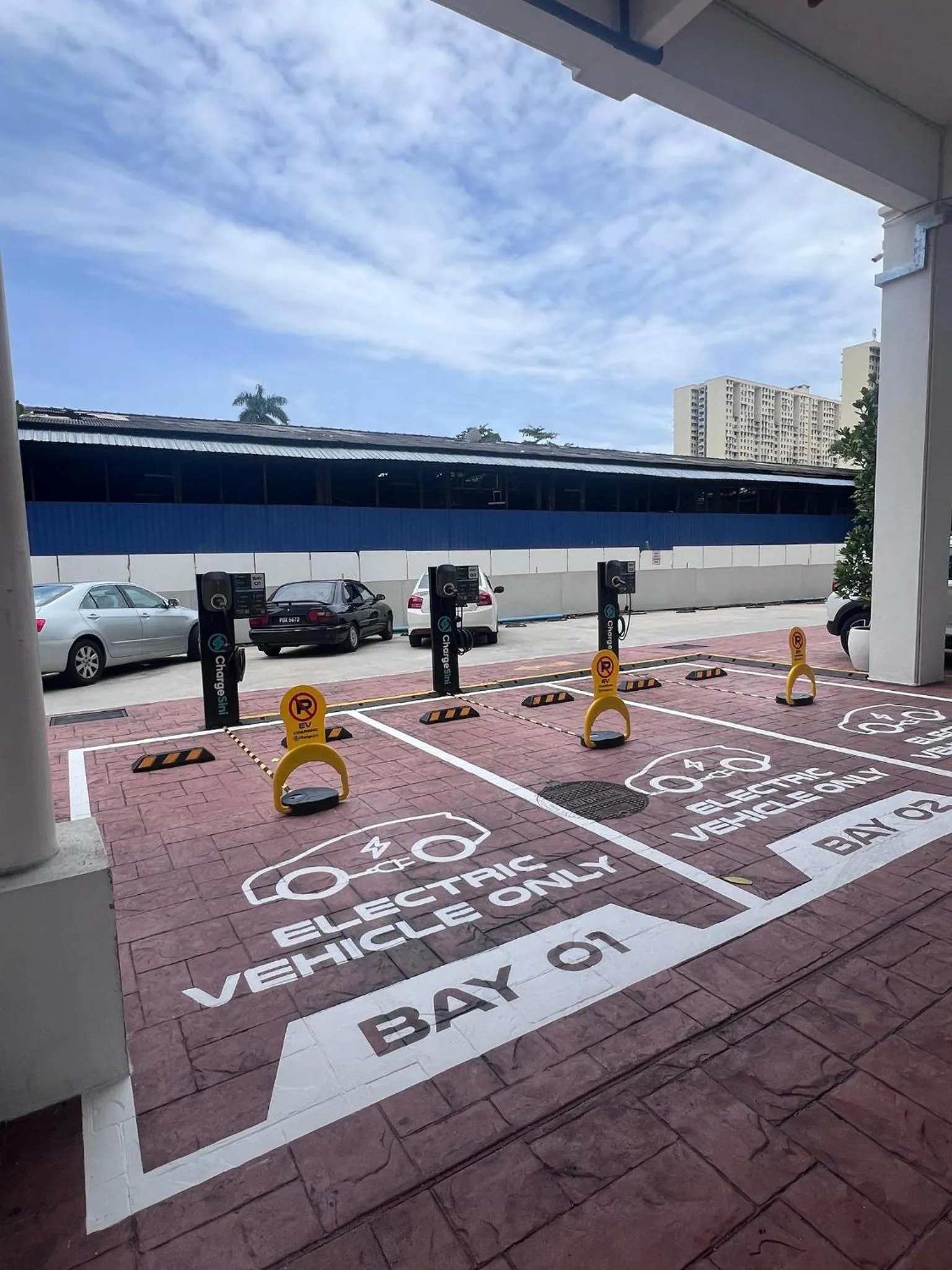 Parking in C Y C Heritage Hotel