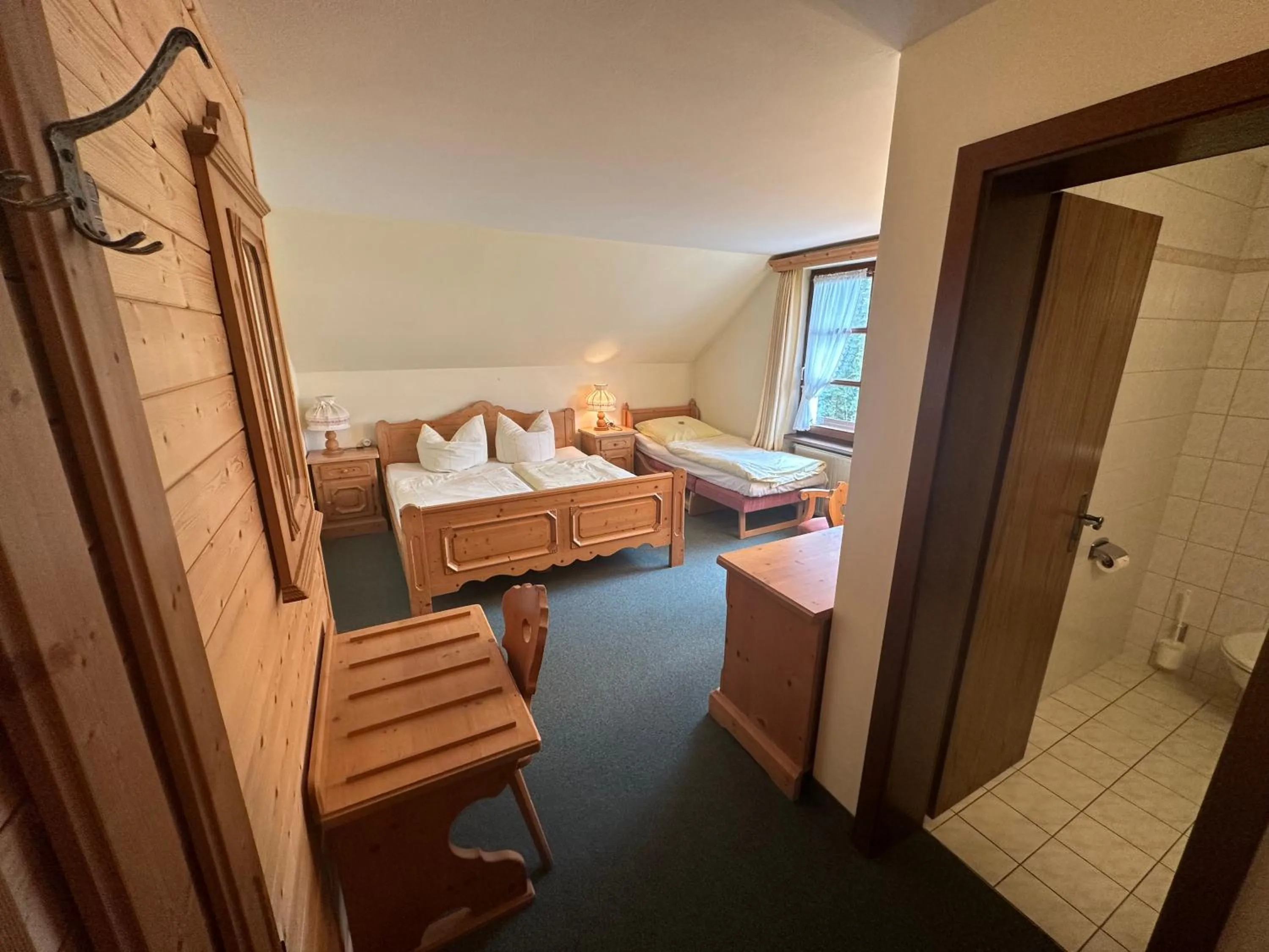 Toilet, Bed in Hotel Almenrausch