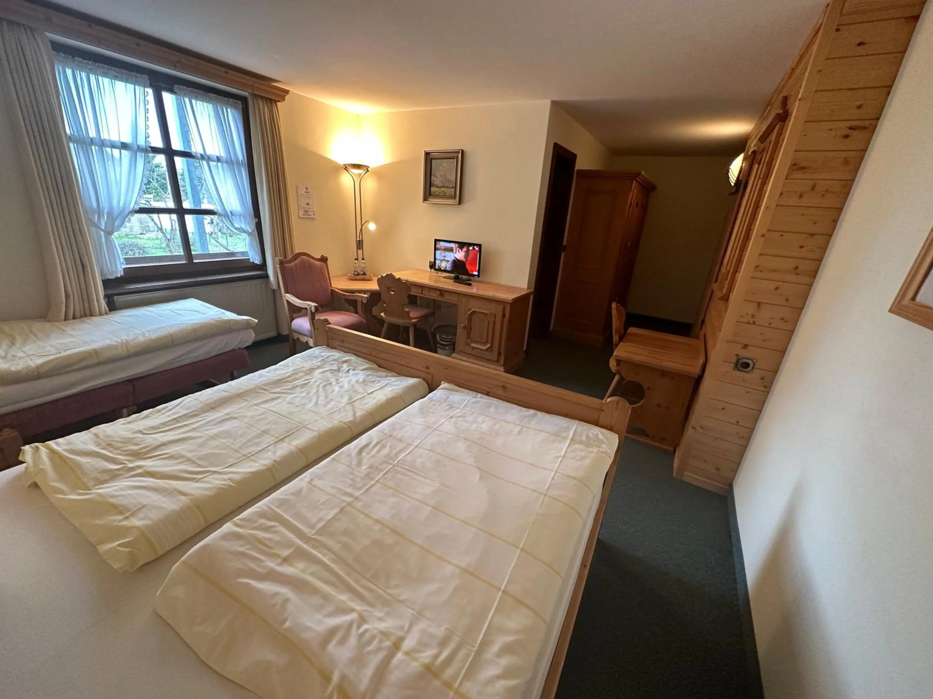 View (from property/room), Bed in Hotel Almenrausch