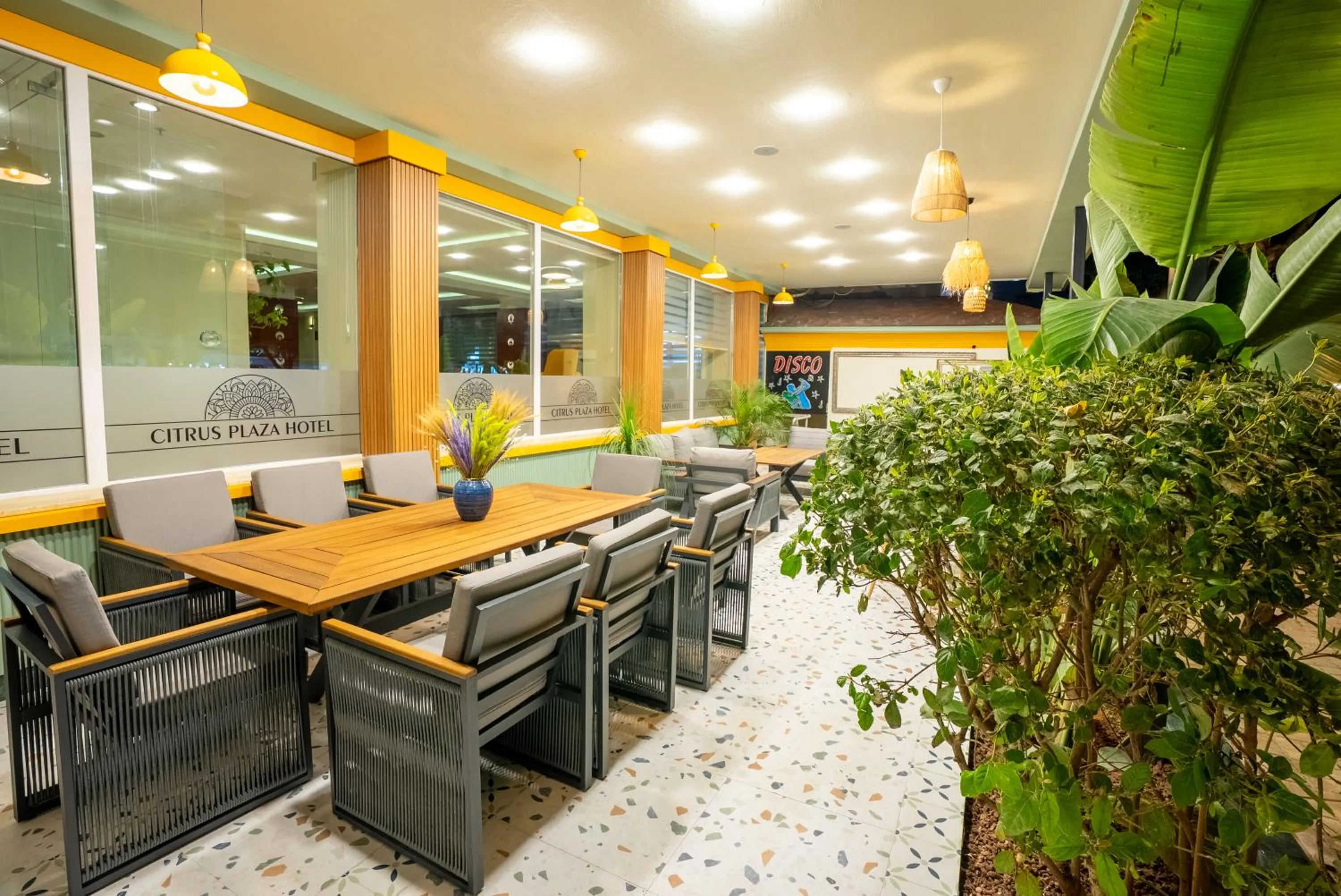 Garden in Cıtrus Plaza Hotel