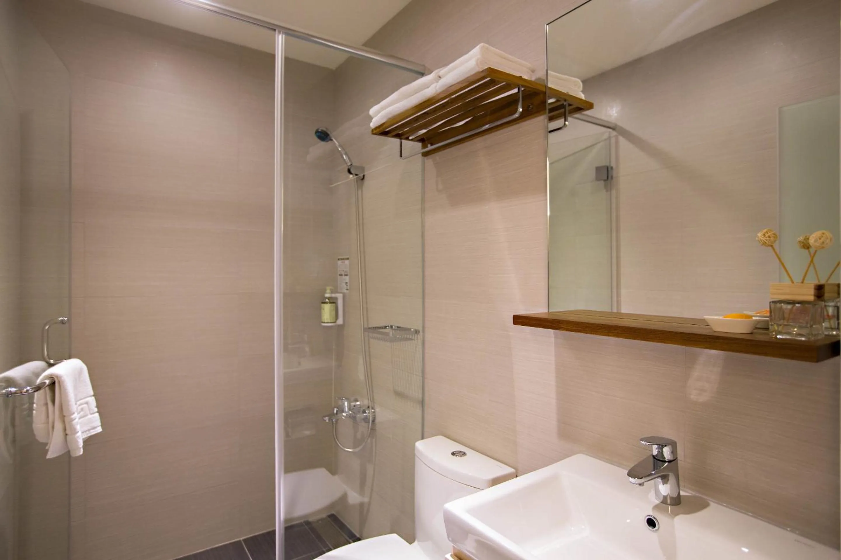 Bathroom in Traveller-Inn Zhongzheng Library