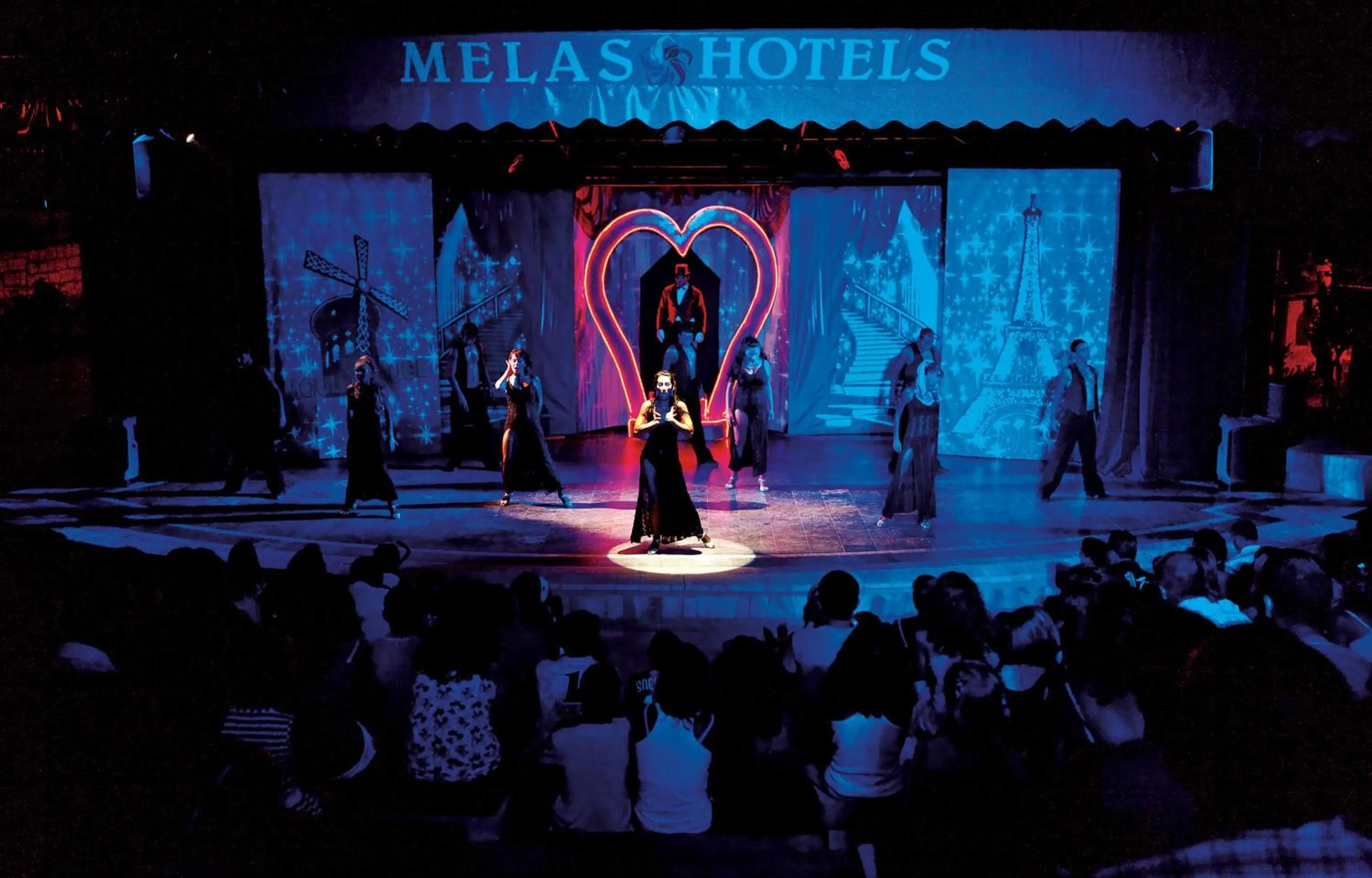 Evening entertainment in Club Melas Privé