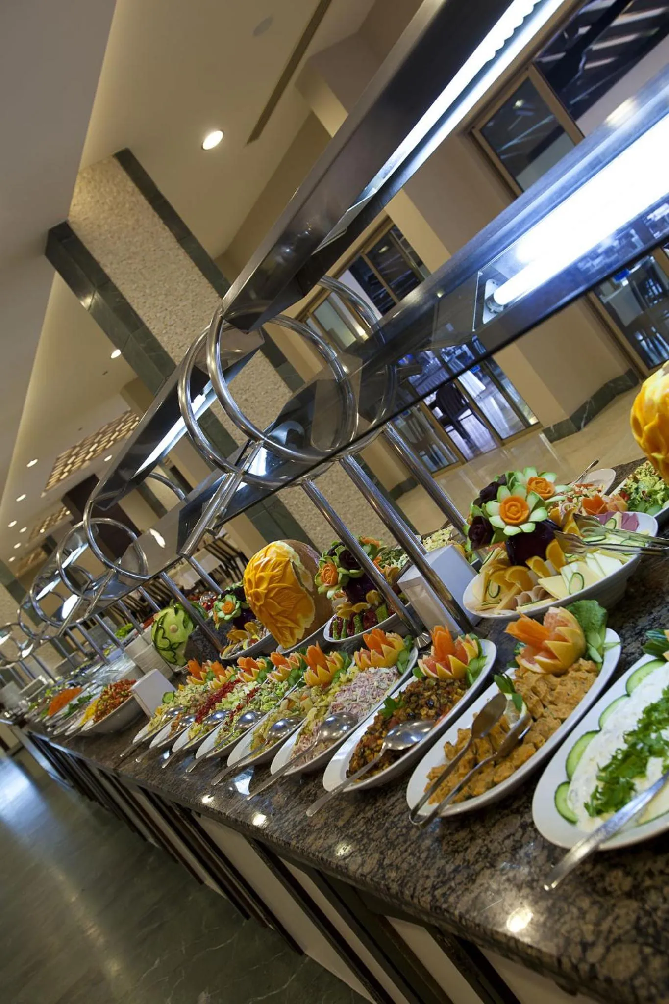 Restaurant/places to eat in Club Melas Privé